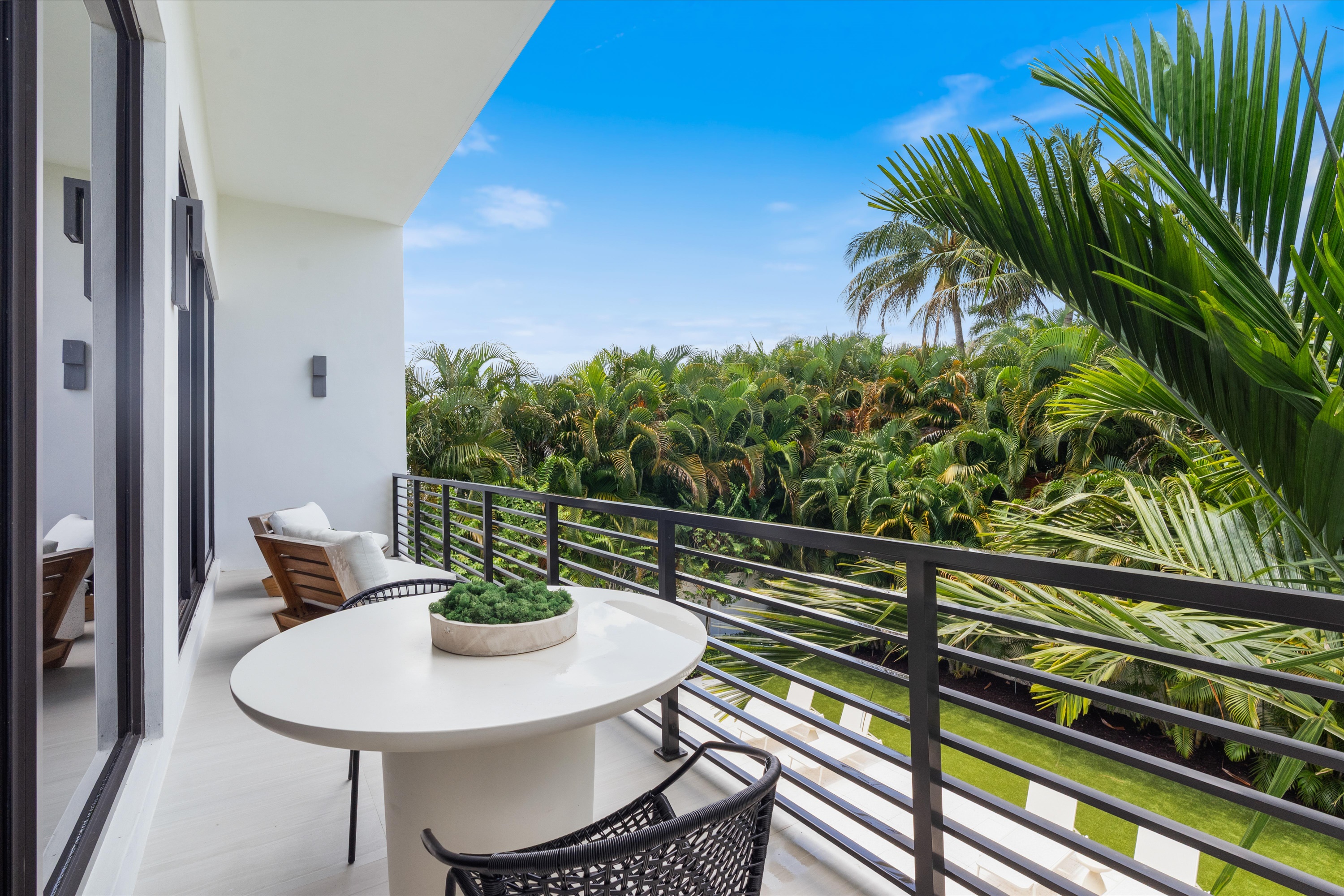 907 Witherspoon Lane Delray Beach FL 33483