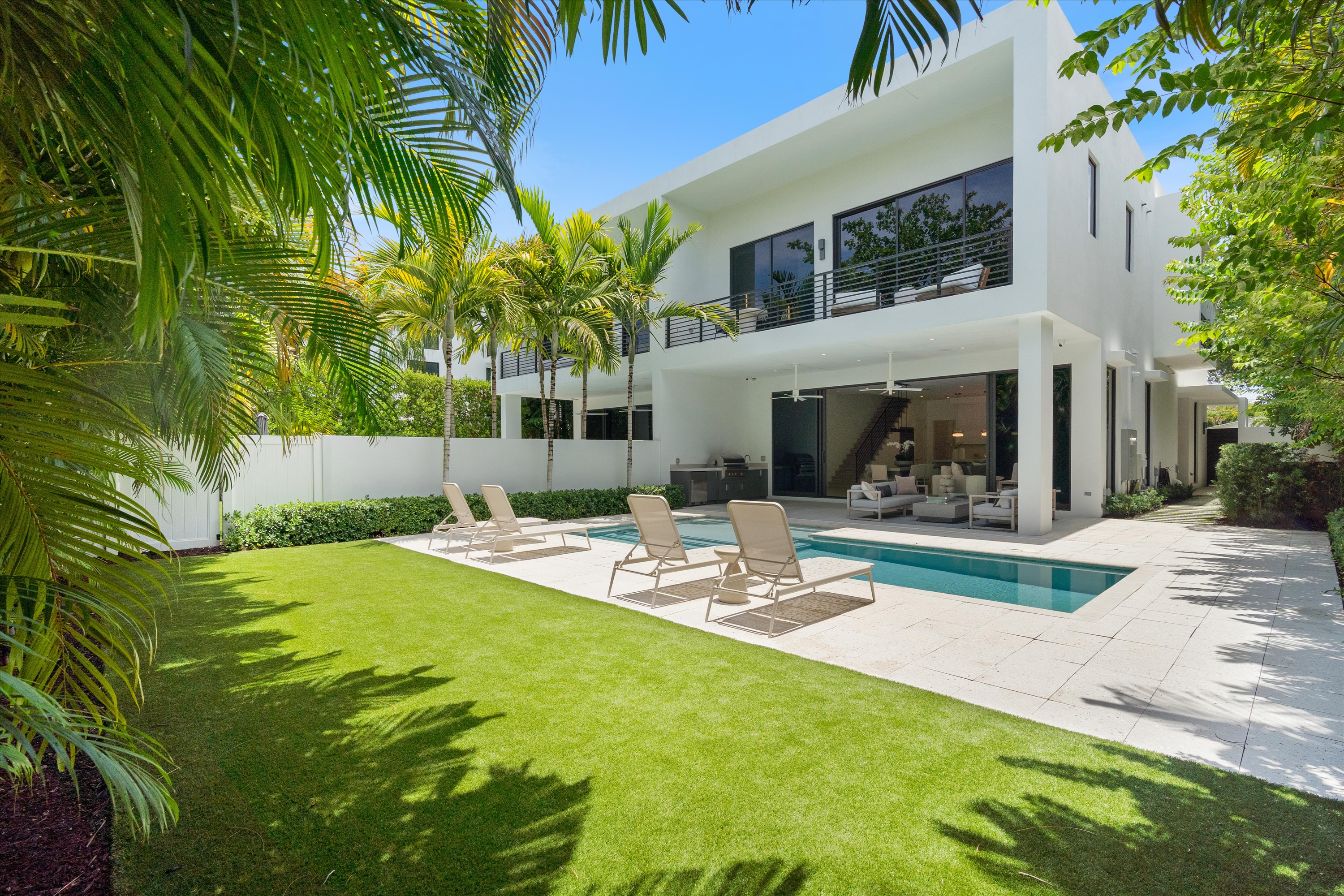 907 Witherspoon Lane Delray Beach FL 33483