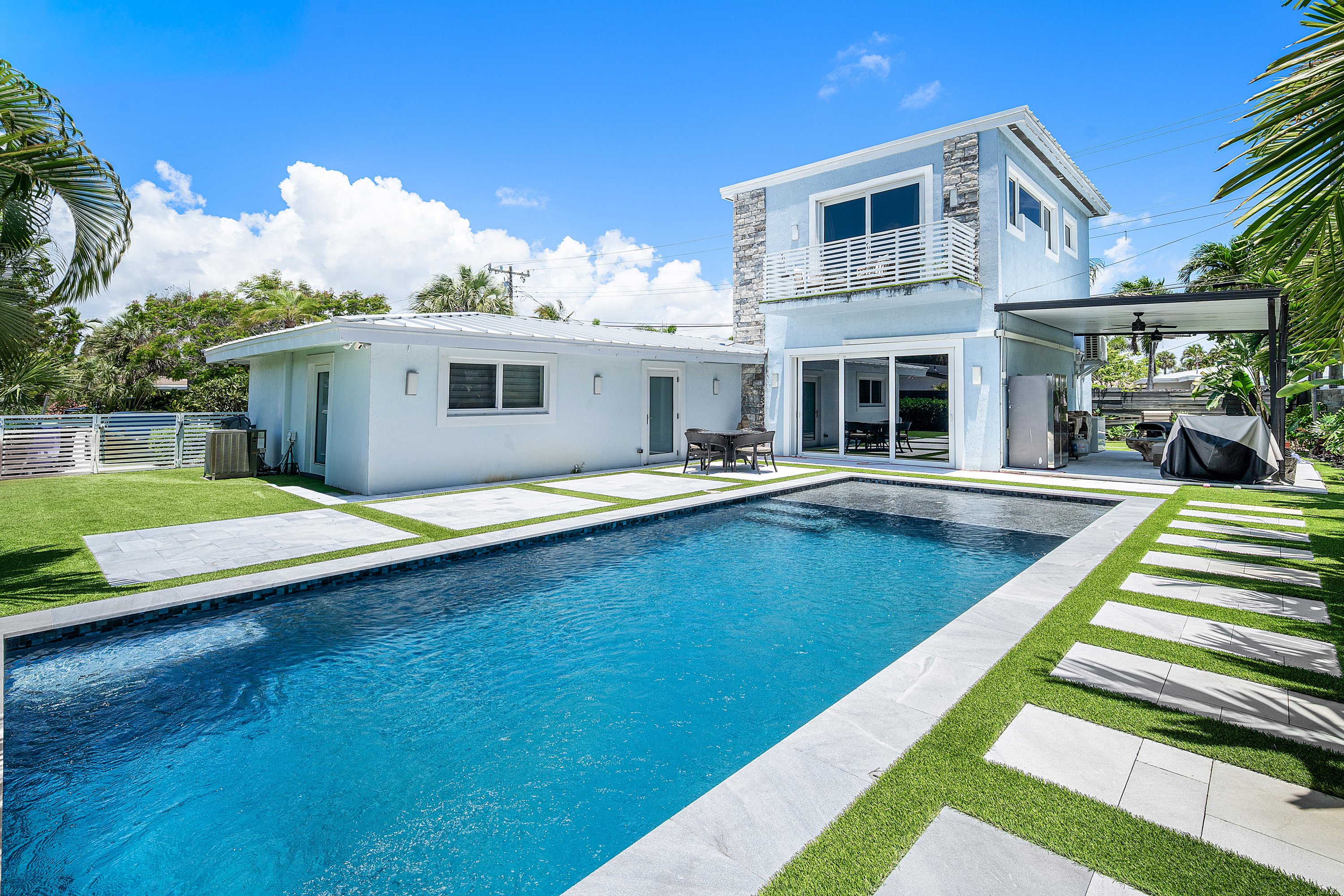5920 NE 21st Road Fort Lauderdale FL 33308