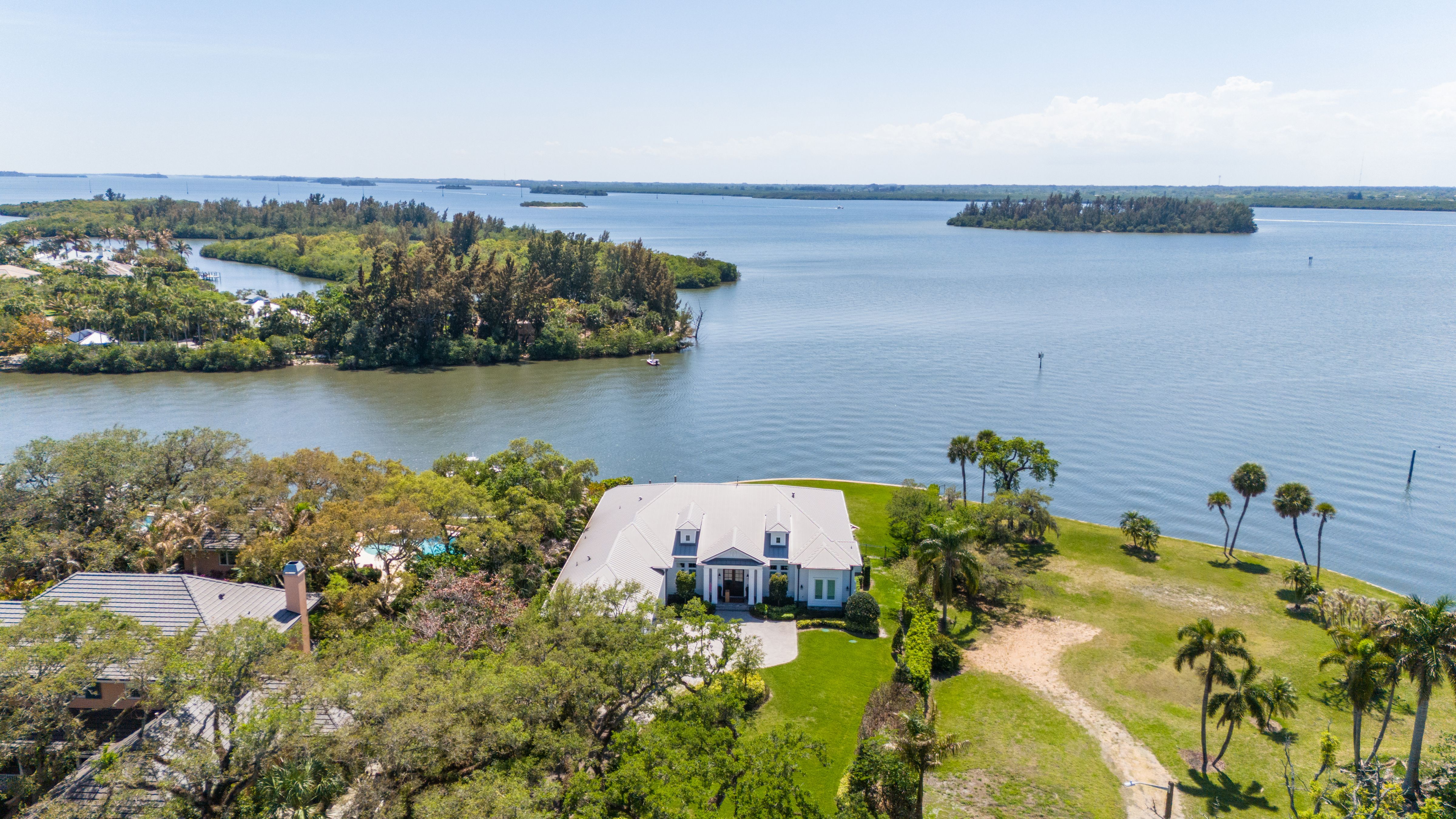 1505 W Camino Del Rio Vero Beach FL 32963