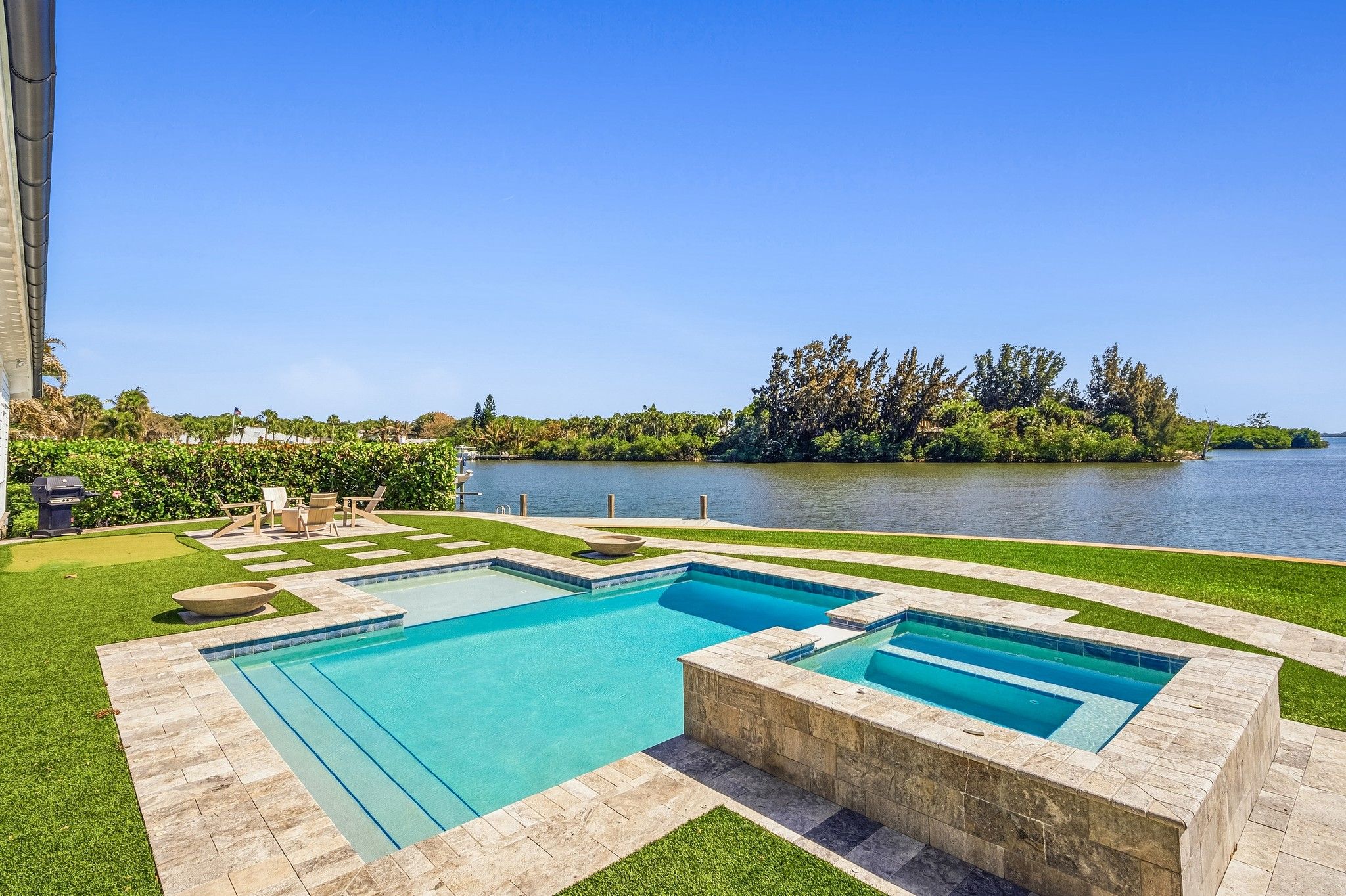 1505 W Camino Del Rio Vero Beach FL 32963