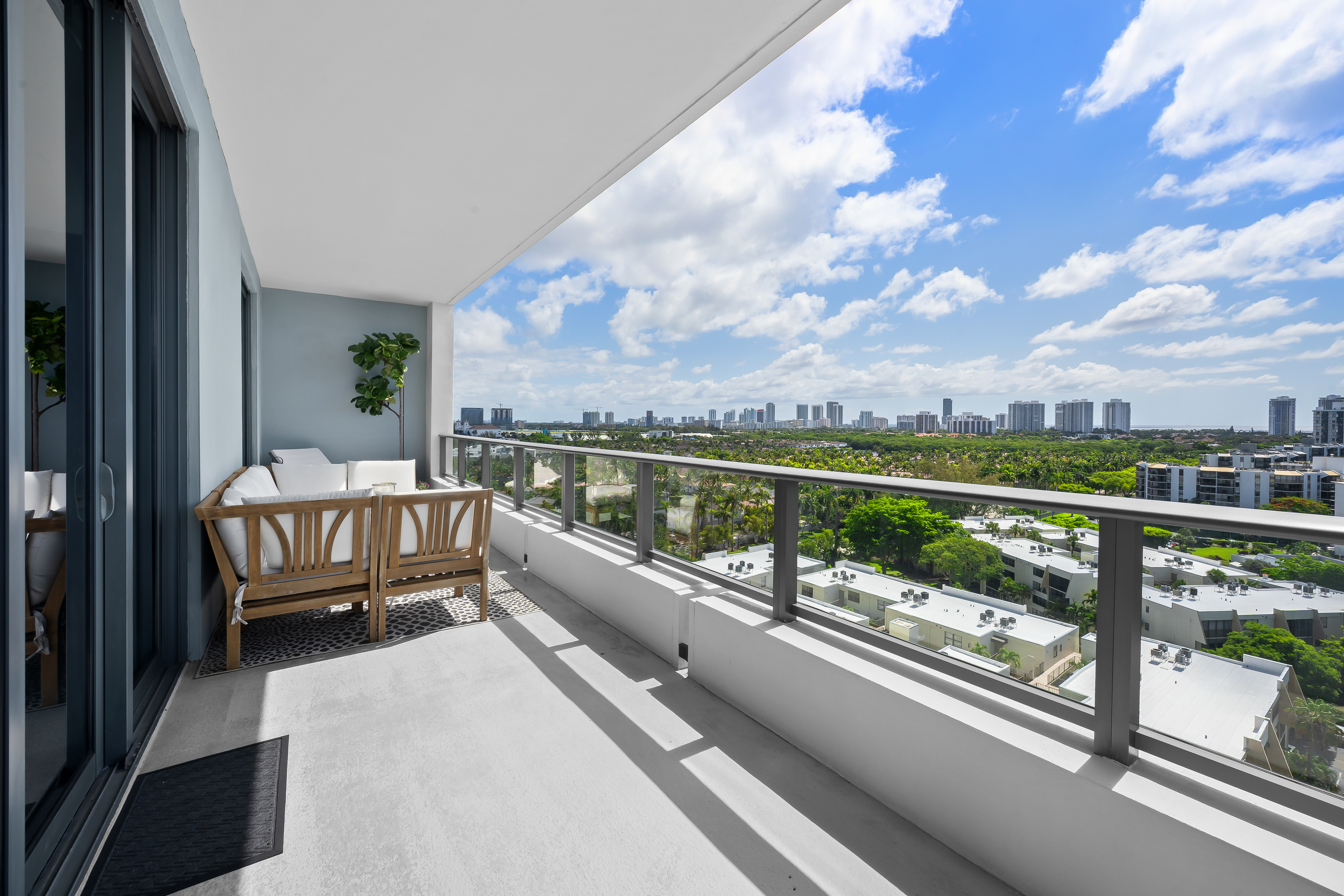 2960 NE 207th Street Aventura FL 33180