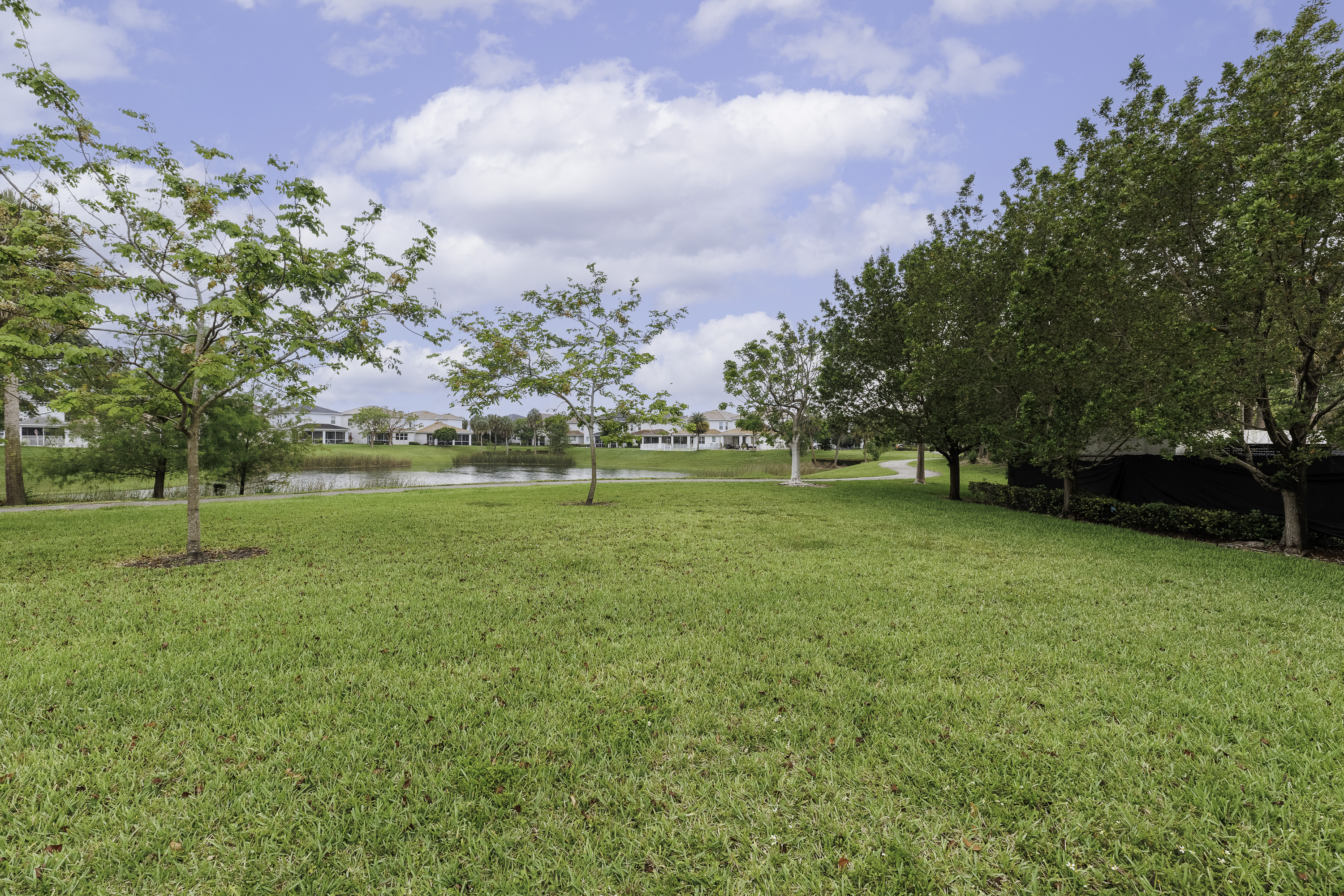 4200 Hillcrest Drive Hollywood FL 33021