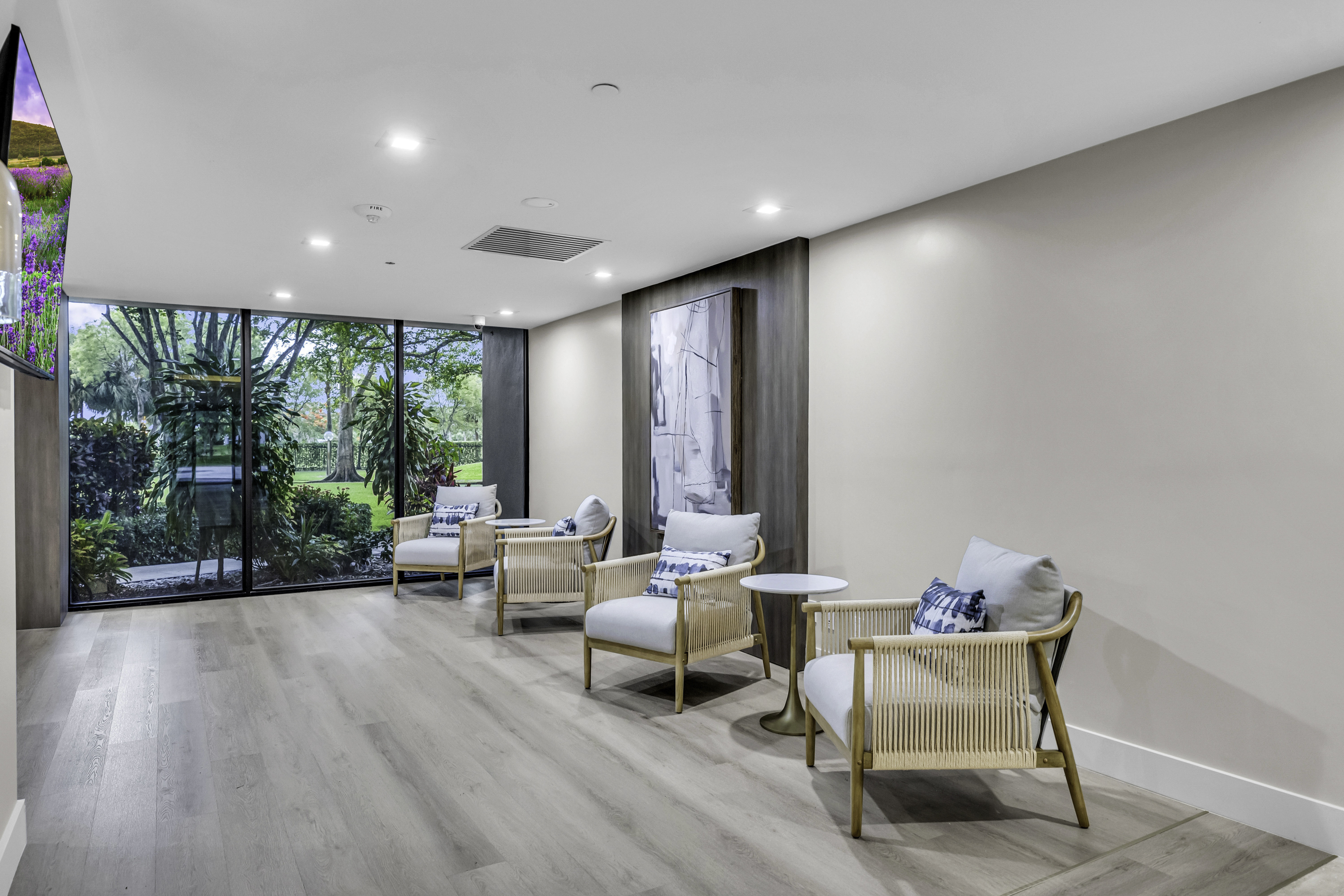 4200 Hillcrest Drive Hollywood FL 33021