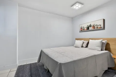 2655 Collins Avenue #1512 Miami Beach FL 33140