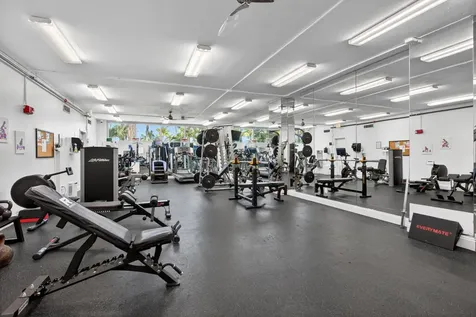 2655 Collins Avenue #1512 Miami Beach FL 33140