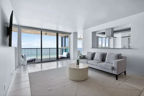 2655 Collins Avenue #1512 Miami Beach FL 33140