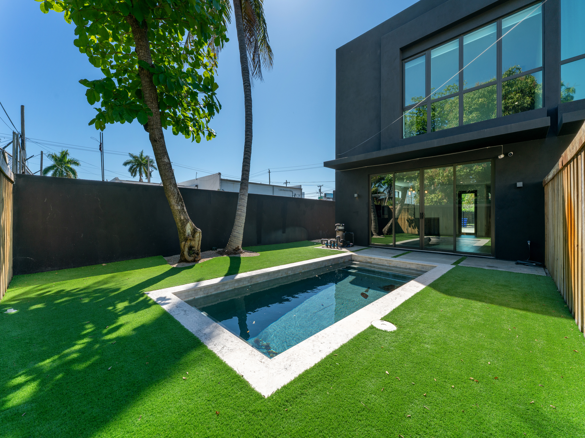 227 NW 39th Street Miami FL 33127