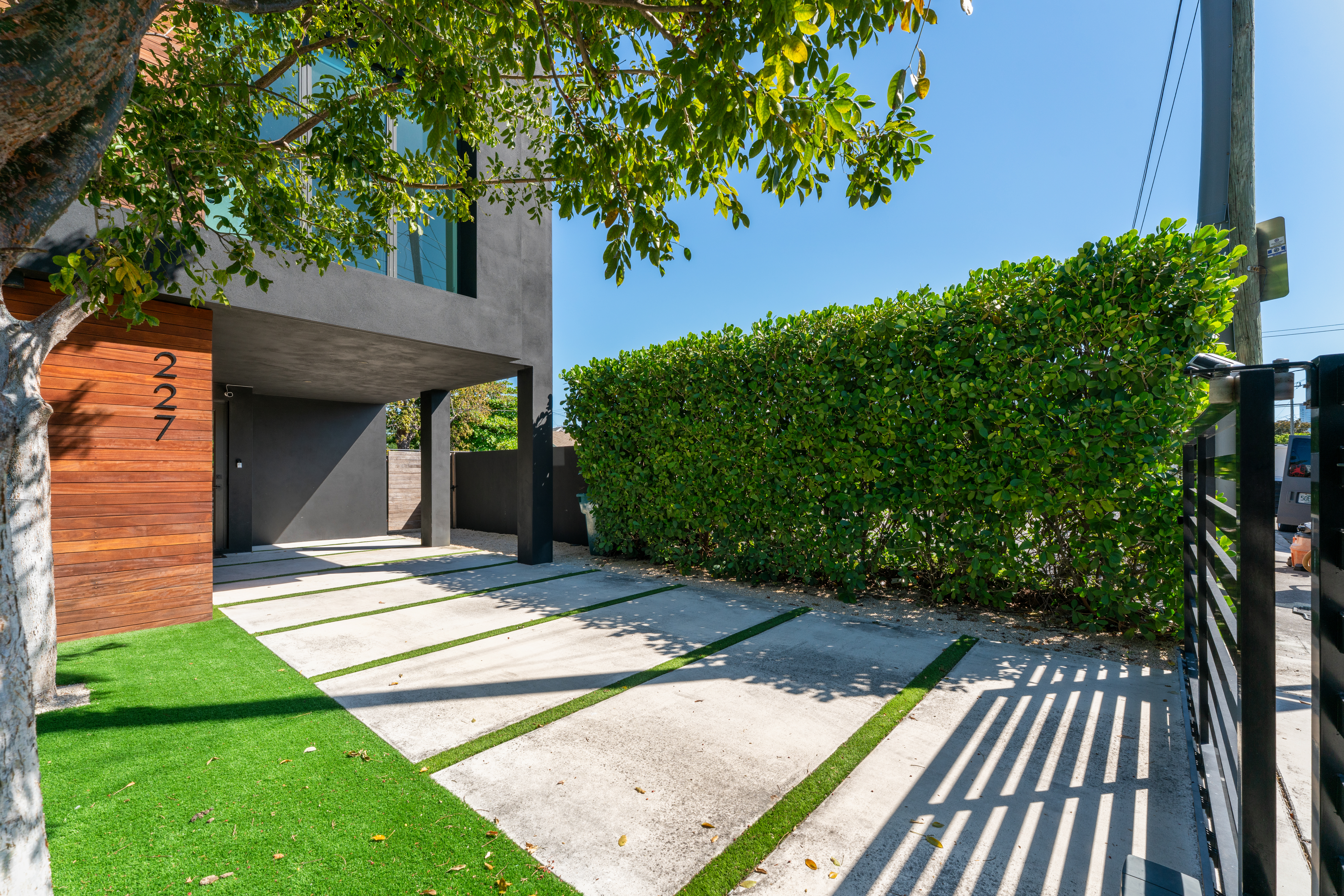 227 NW 39th Street Miami FL 33127