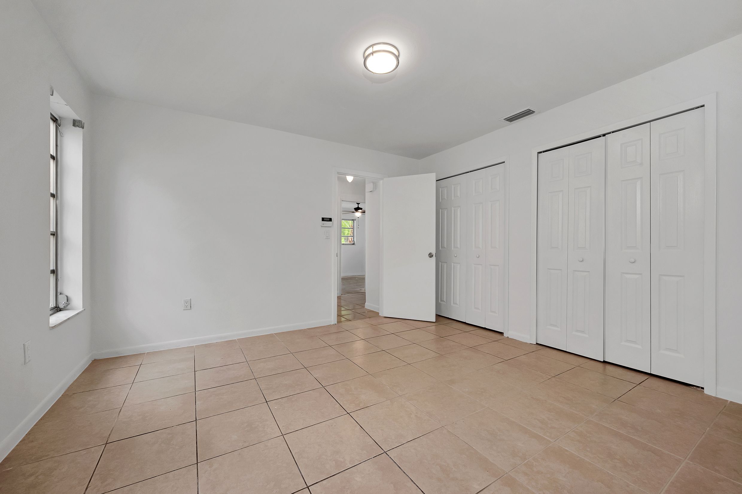 23 NW 109th Avenue Miami FL 33172