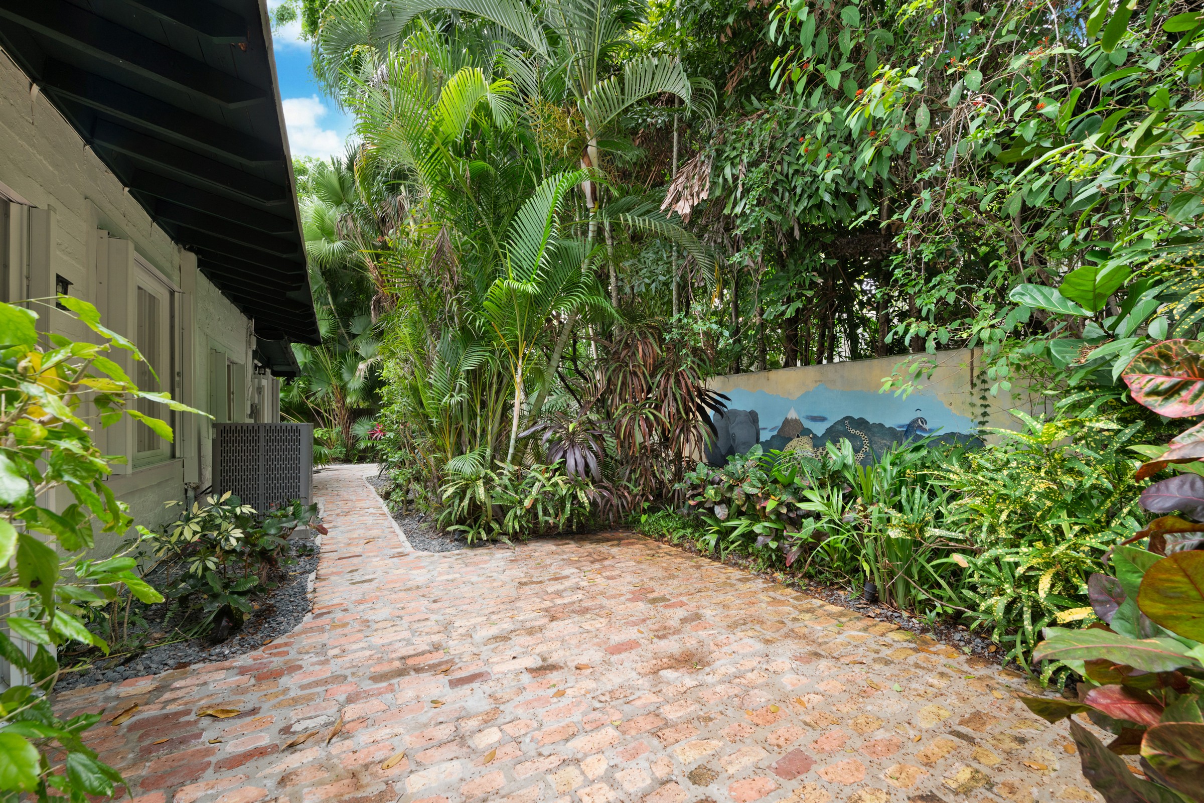 3797 El Prado Boulevard Miami FL 33133