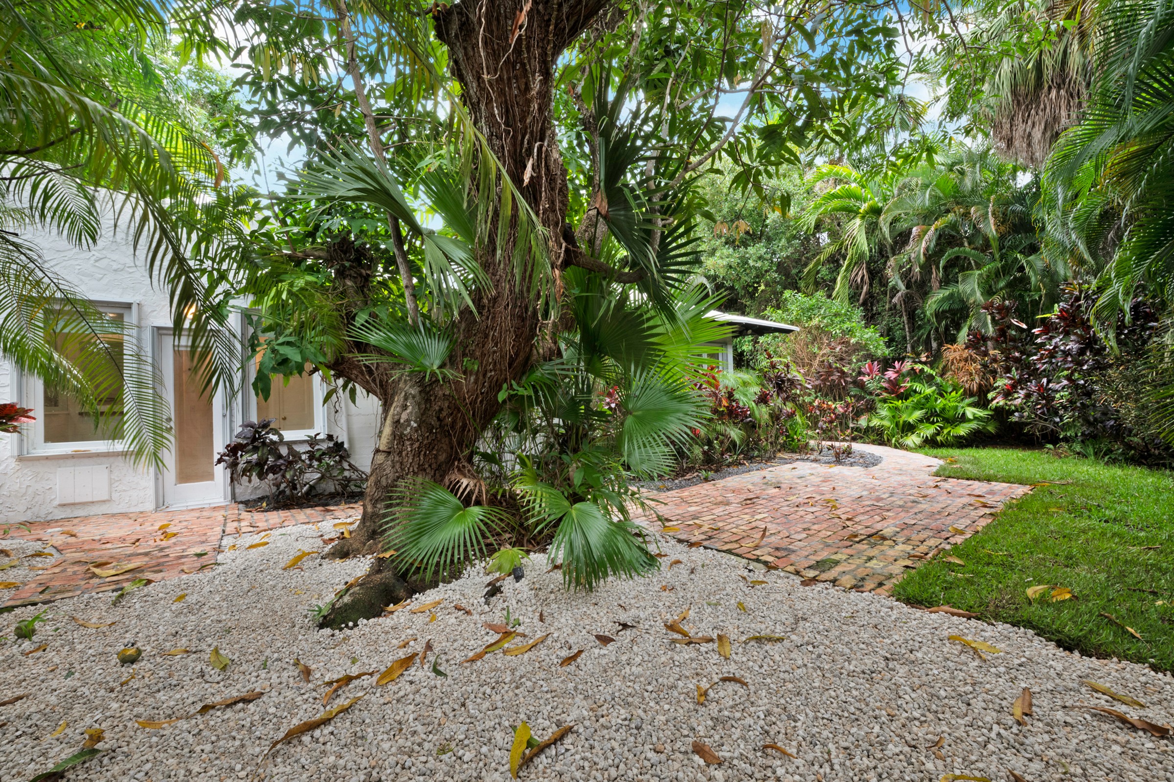 3797 El Prado Boulevard Miami FL 33133