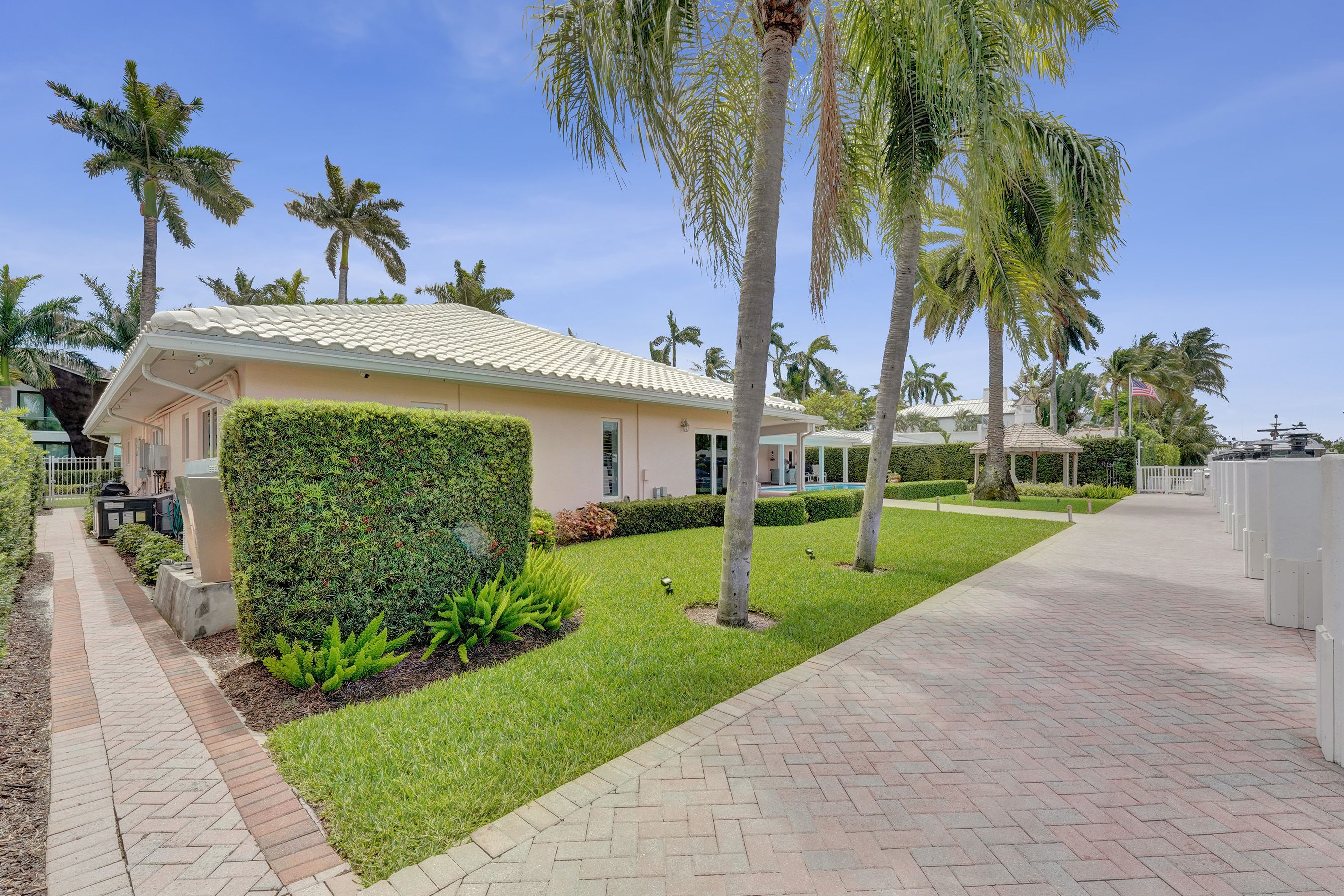 163 Nurmi Drive Fort Lauderdale FL 33301