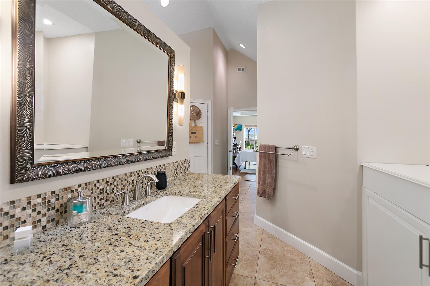 953 Shipwatch Drive E Jacksonville FL 32225