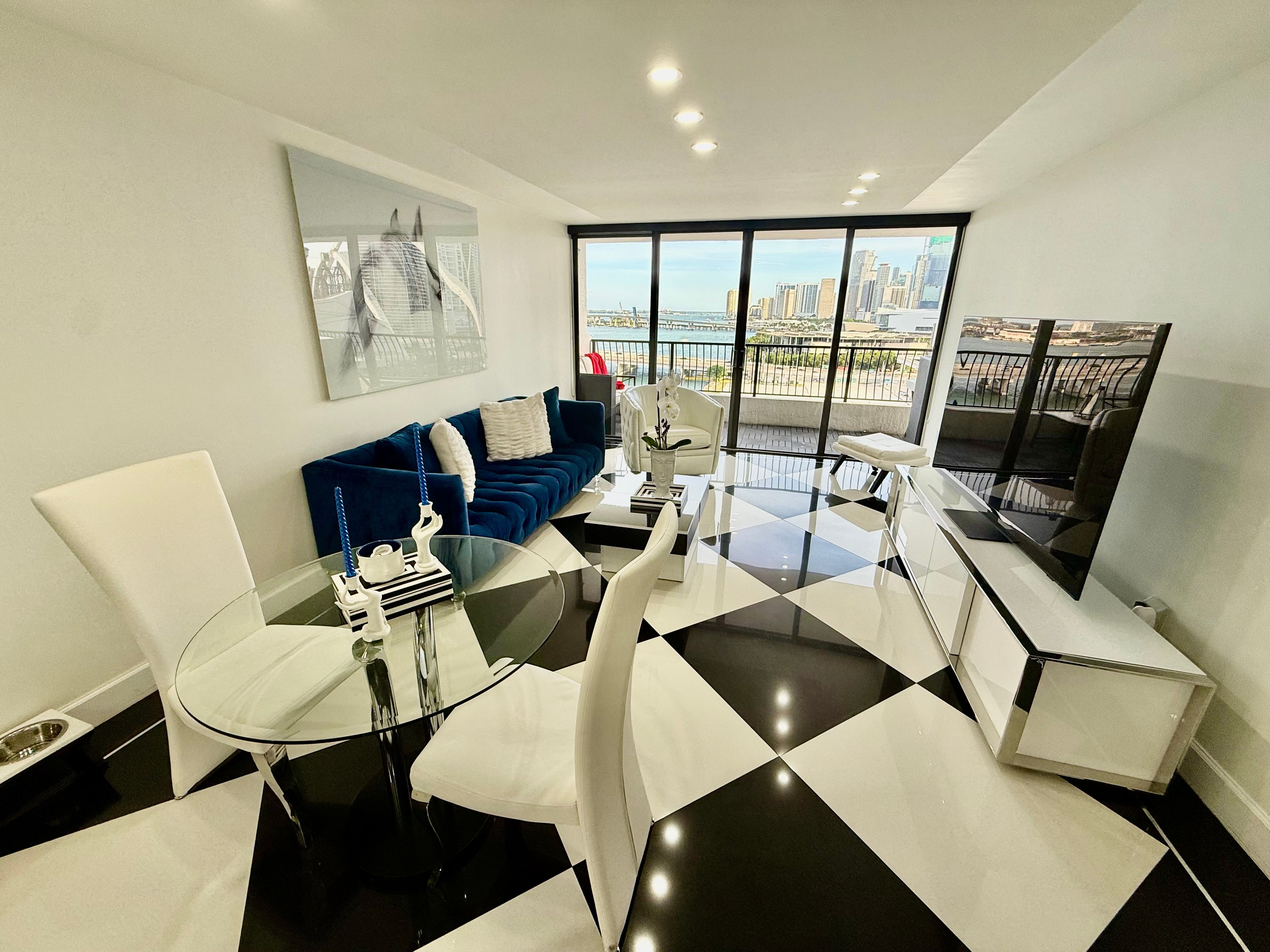 555 NE 15th Street Miami FL 33132