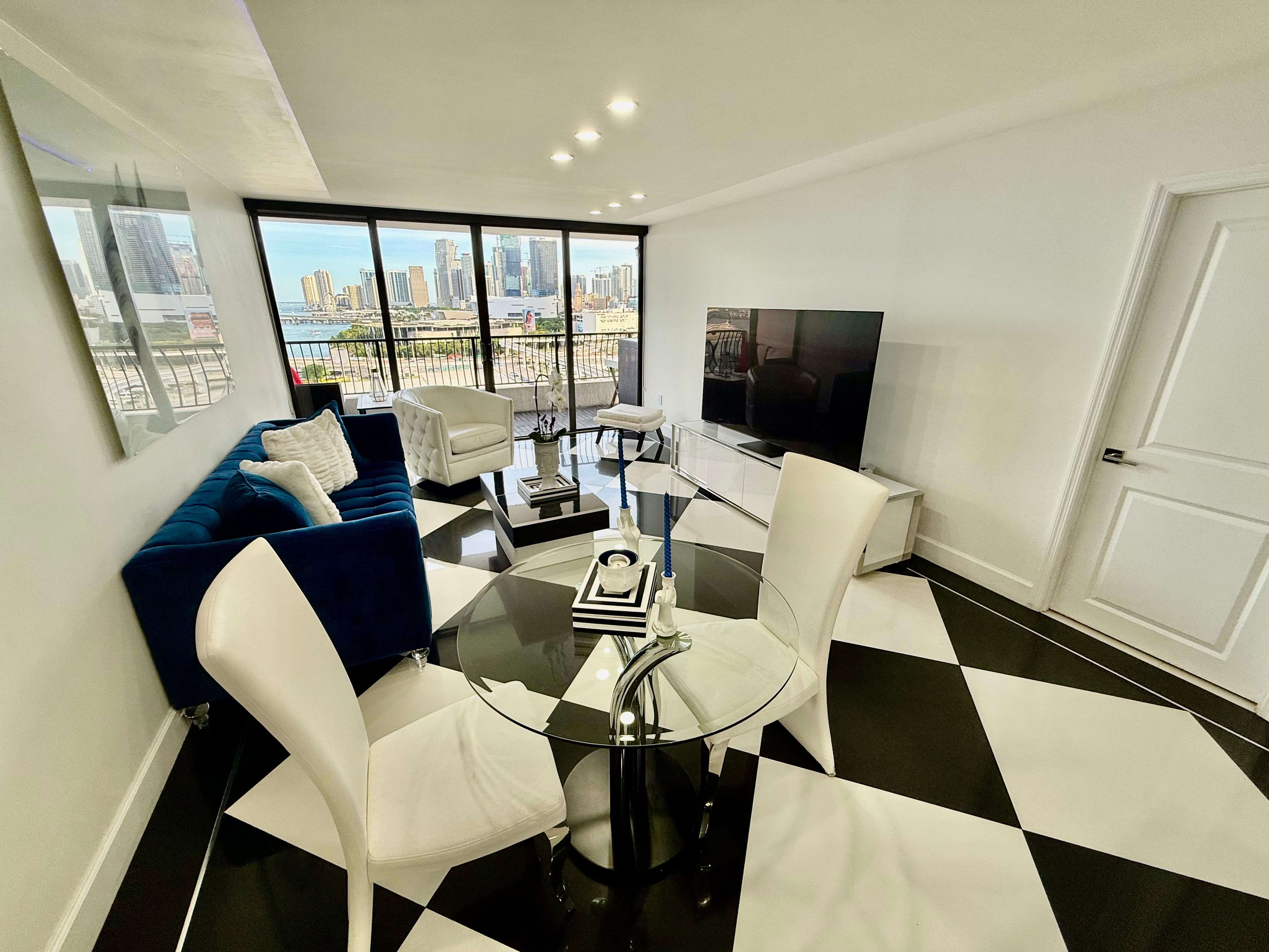 555 NE 15th Street Miami FL 33132