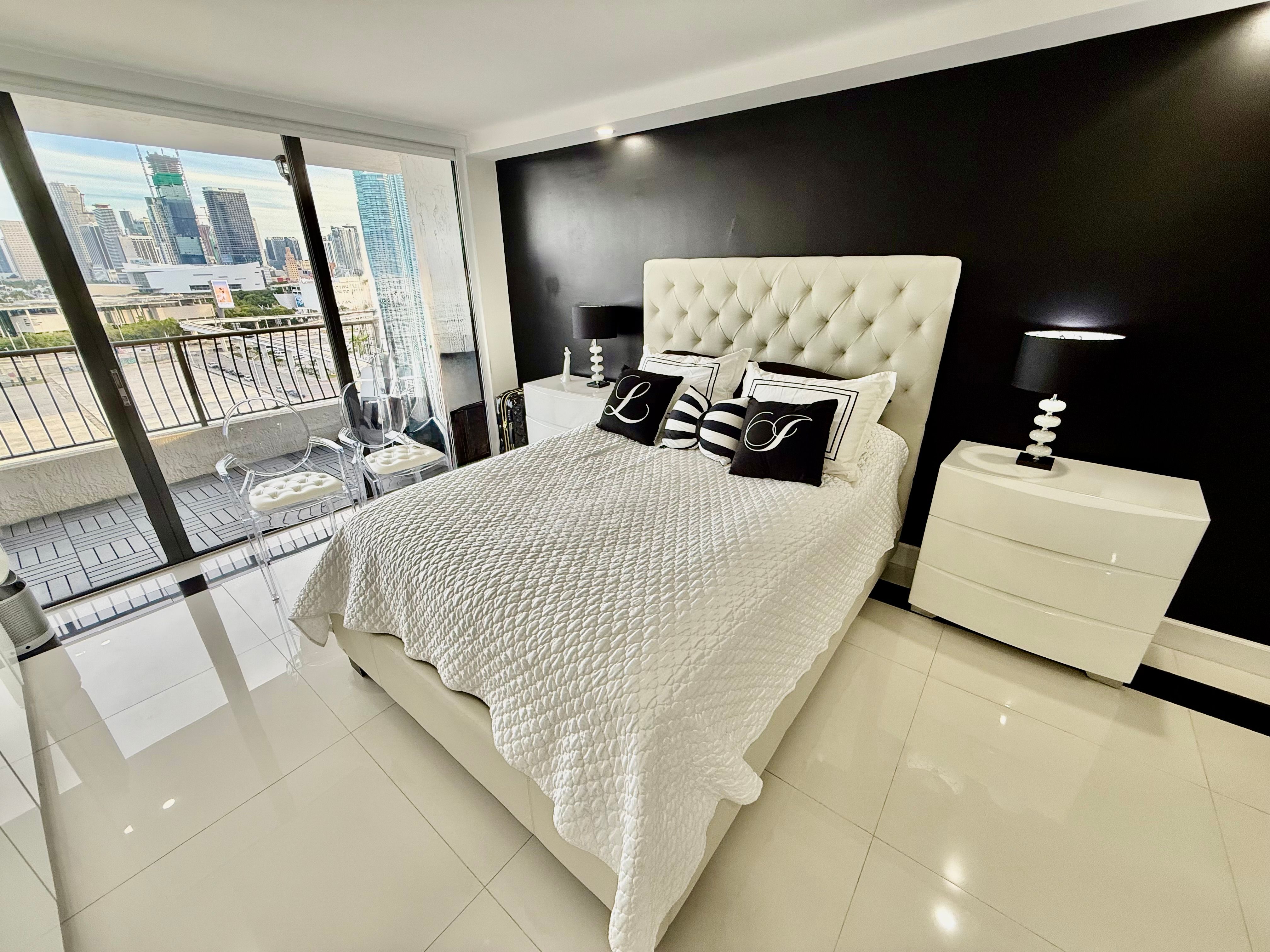 555 NE 15th Street Miami FL 33132