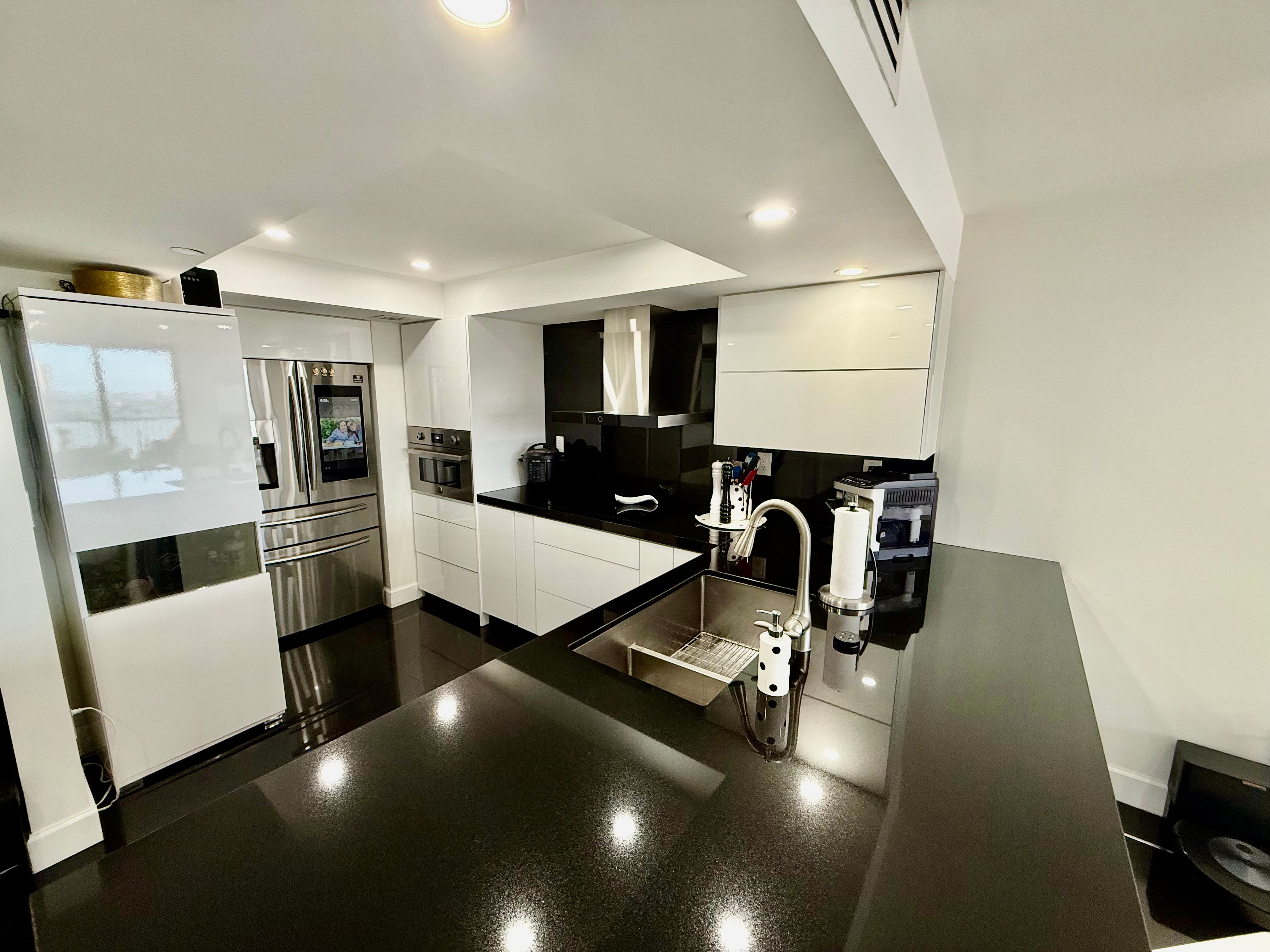 555 NE 15th Street Miami FL 33132