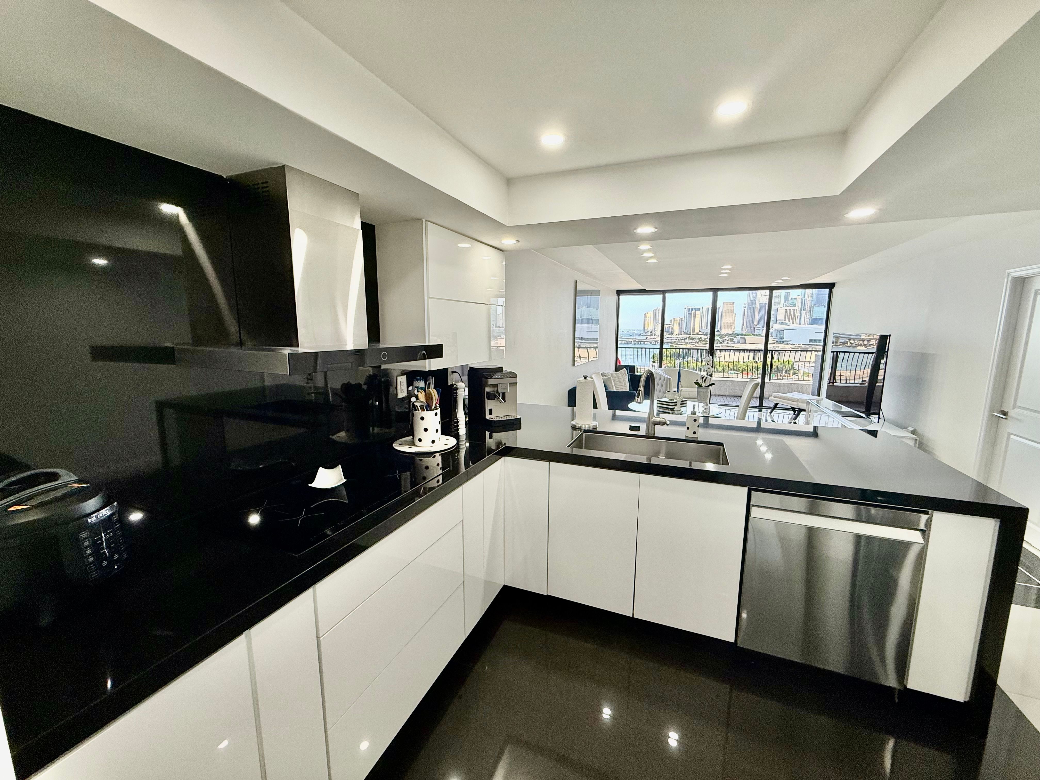 555 NE 15th Street Miami FL 33132
