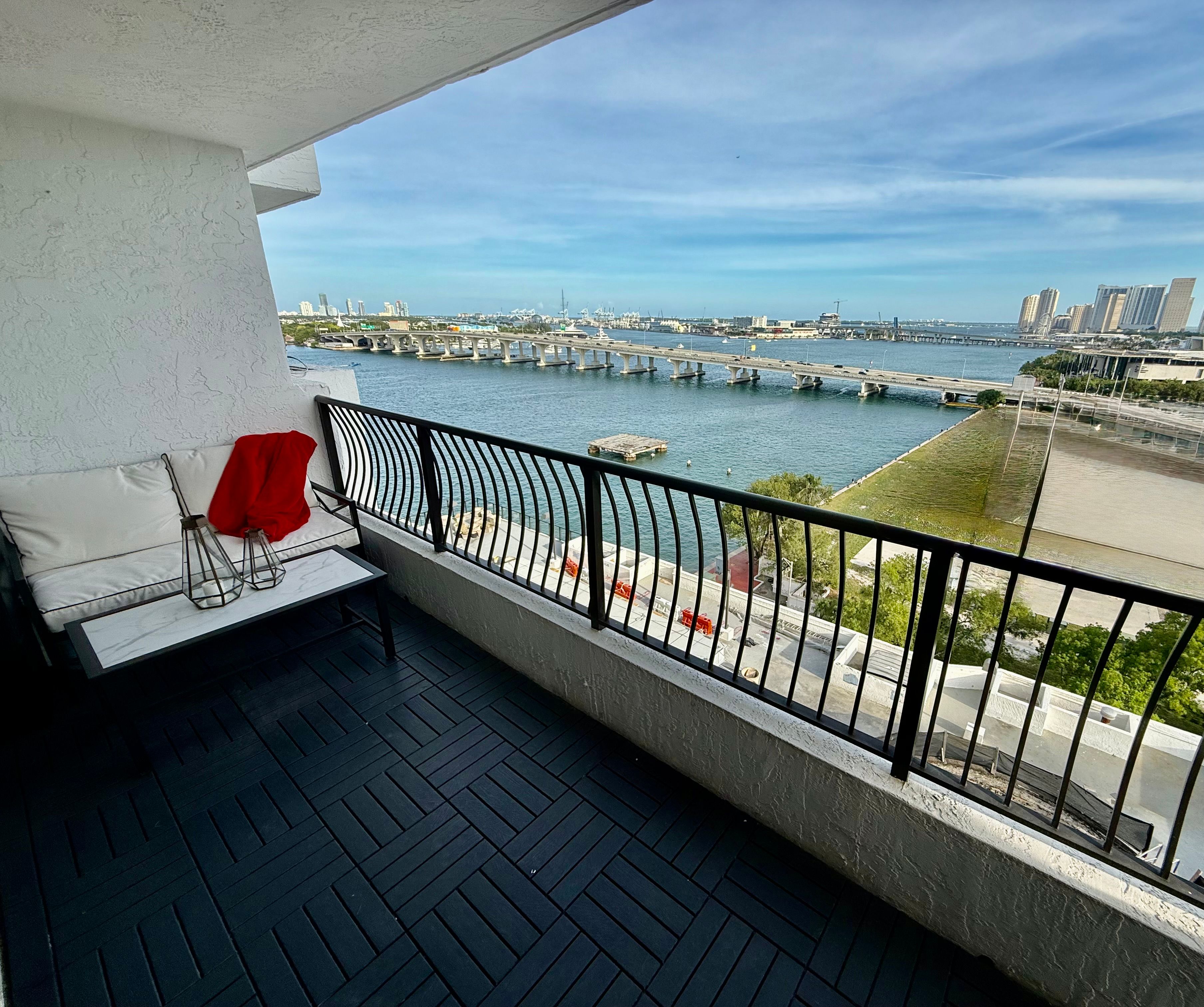555 NE 15th Street Miami FL 33132