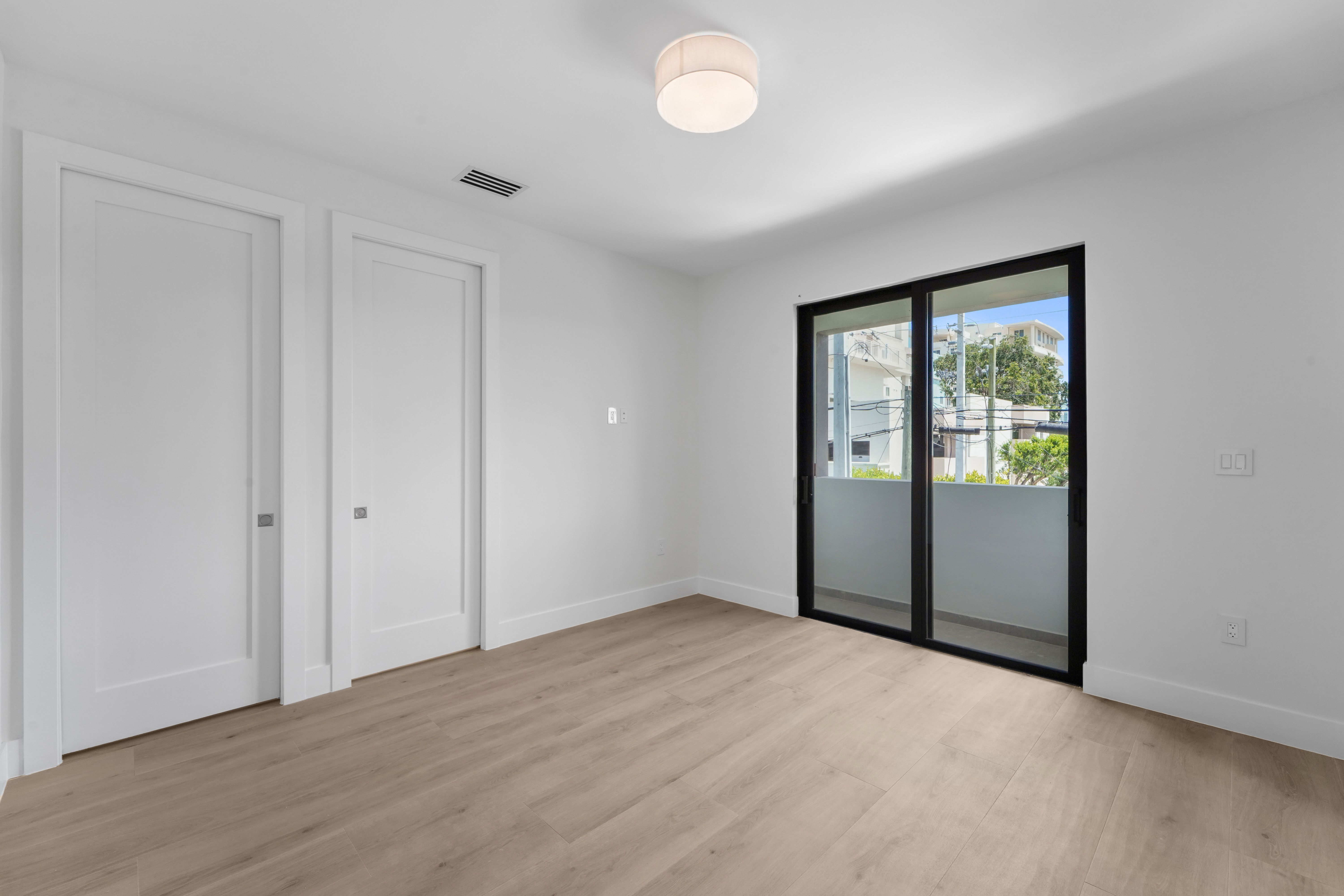 2735 SW 23rd Terrace Miami FL 33145
