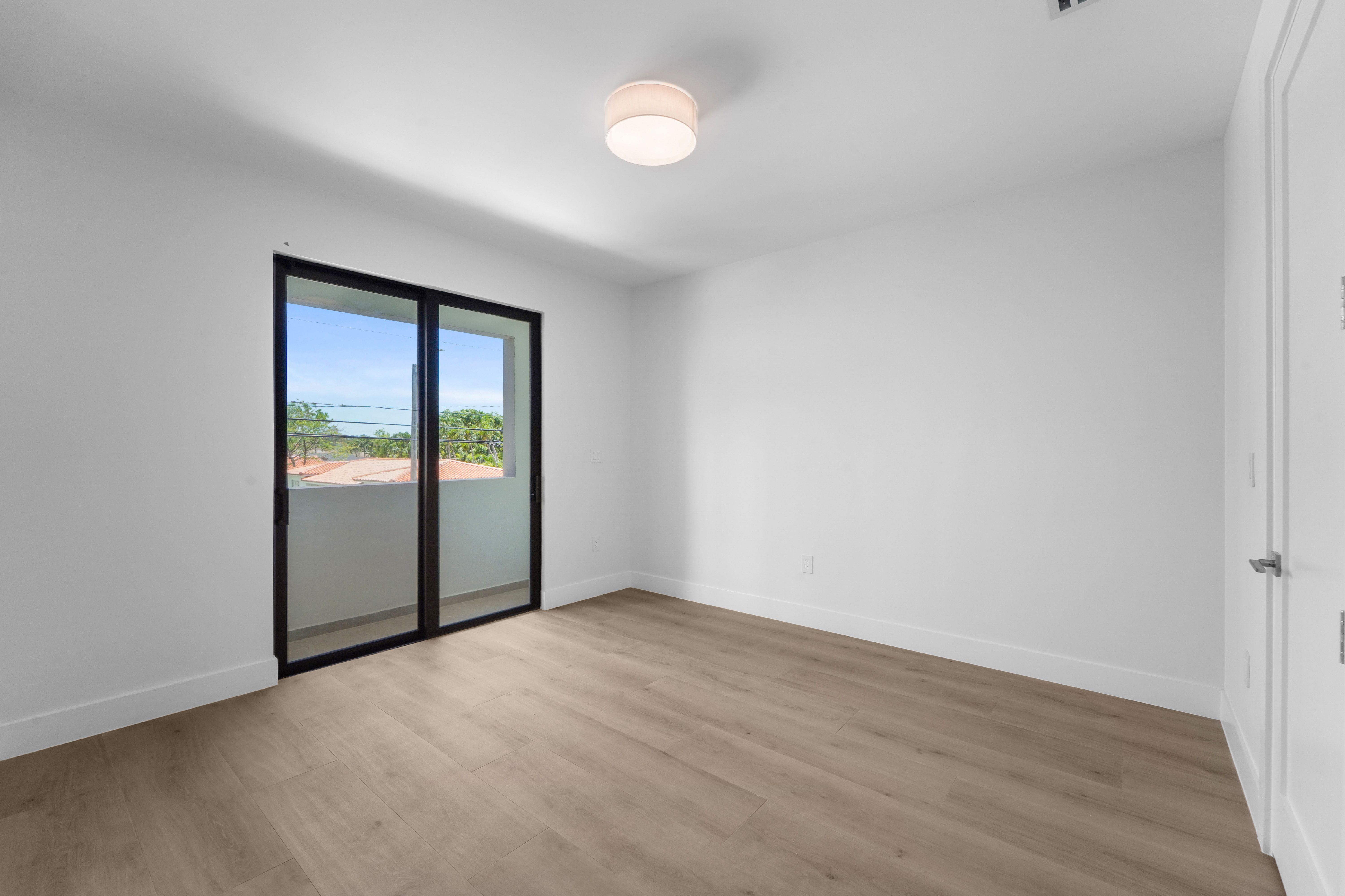 2735 SW 23rd Terrace Miami FL 33145
