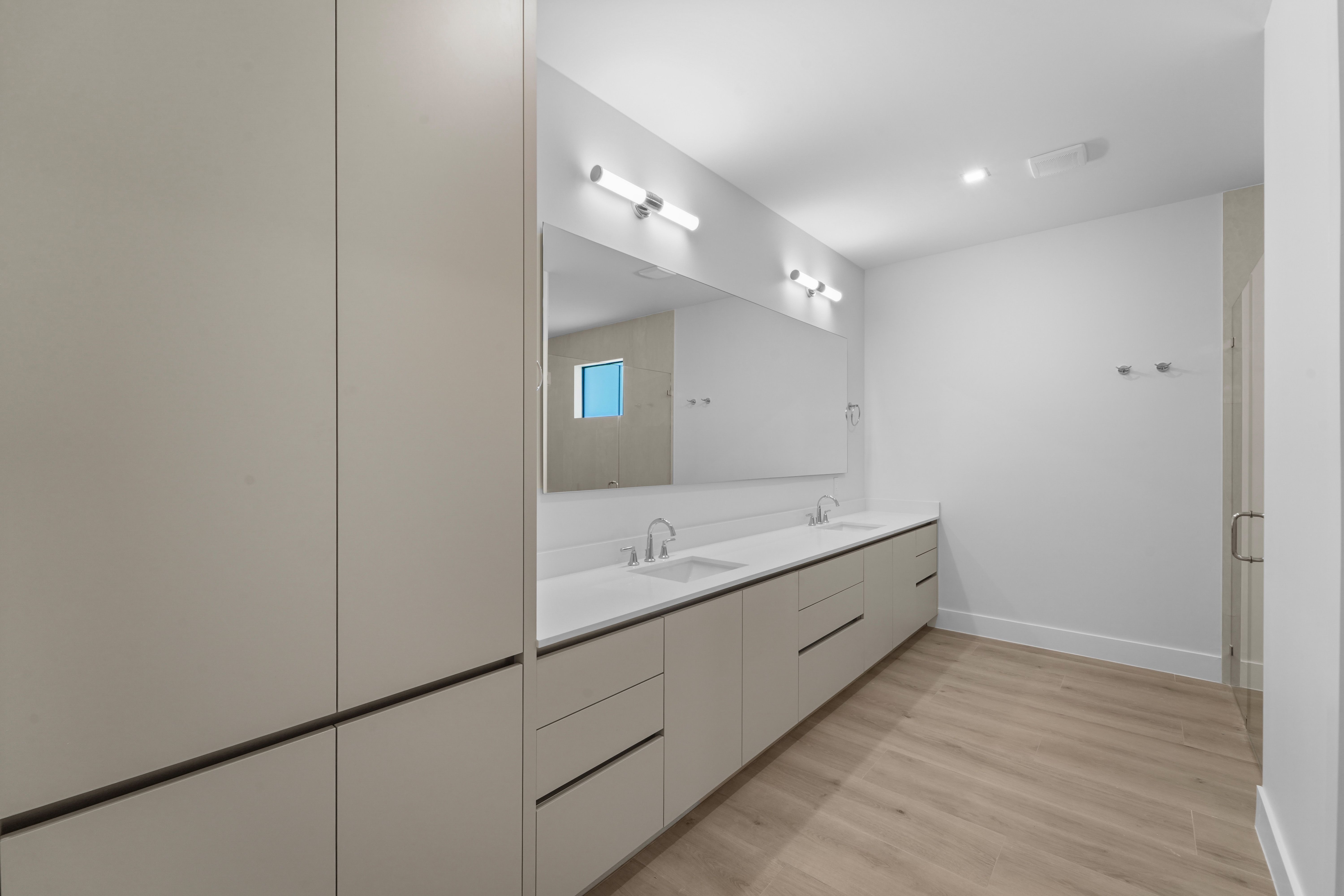 2735 SW 23rd Terrace Miami FL 33145