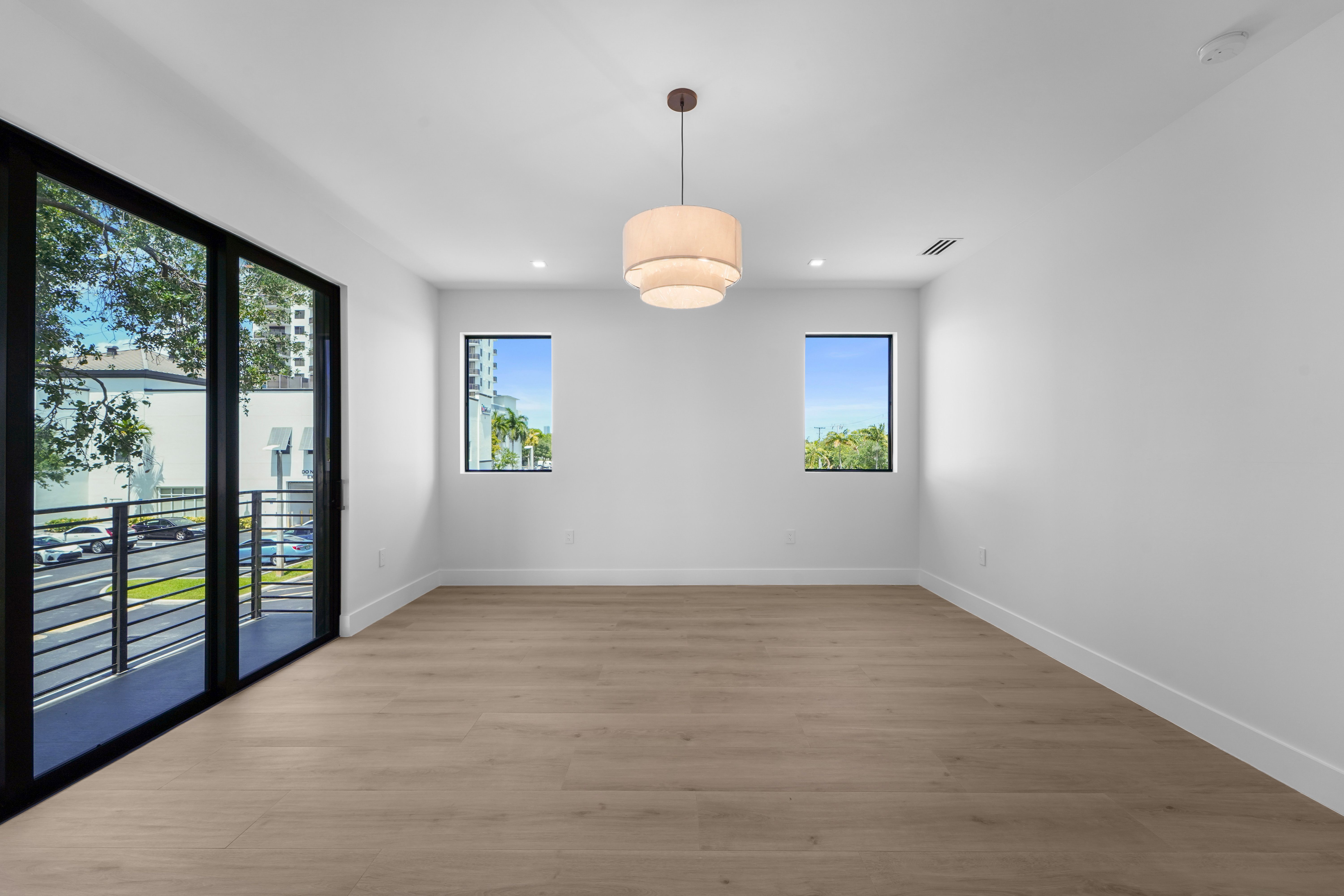 2735 SW 23rd Terrace Miami FL 33145
