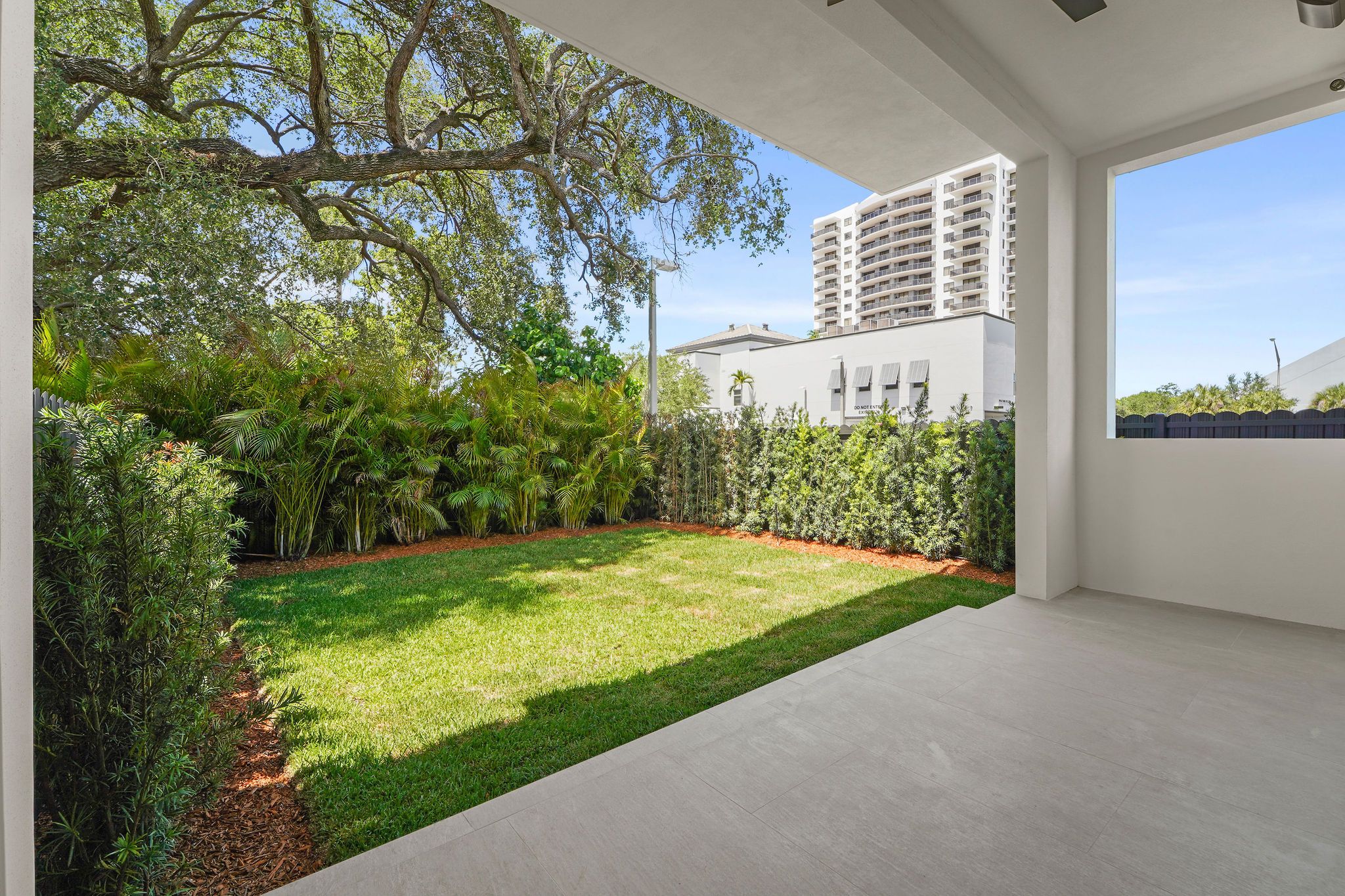 2735 SW 23rd Terrace Miami FL 33145