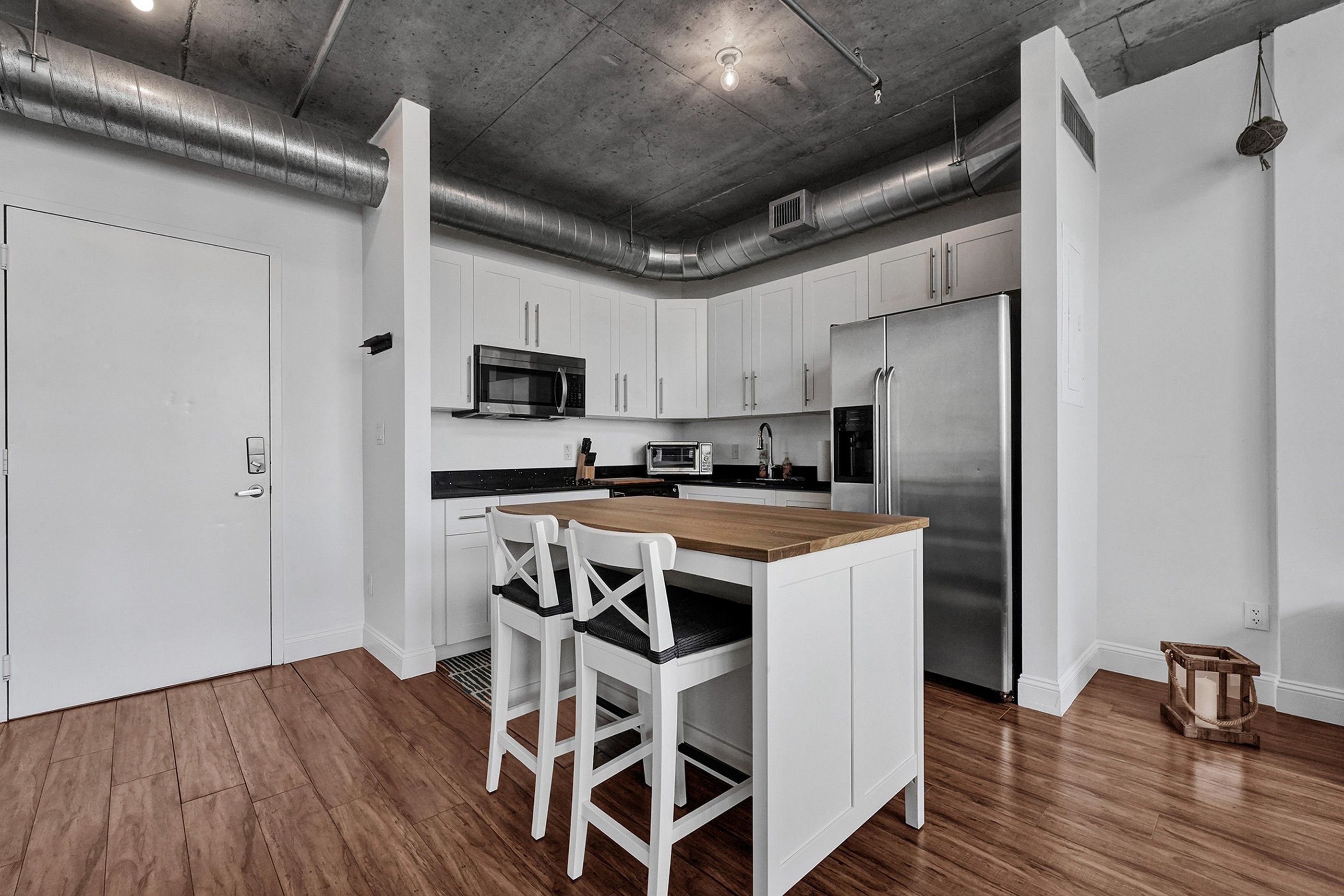 690 SW 1st Court Miami FL 33130