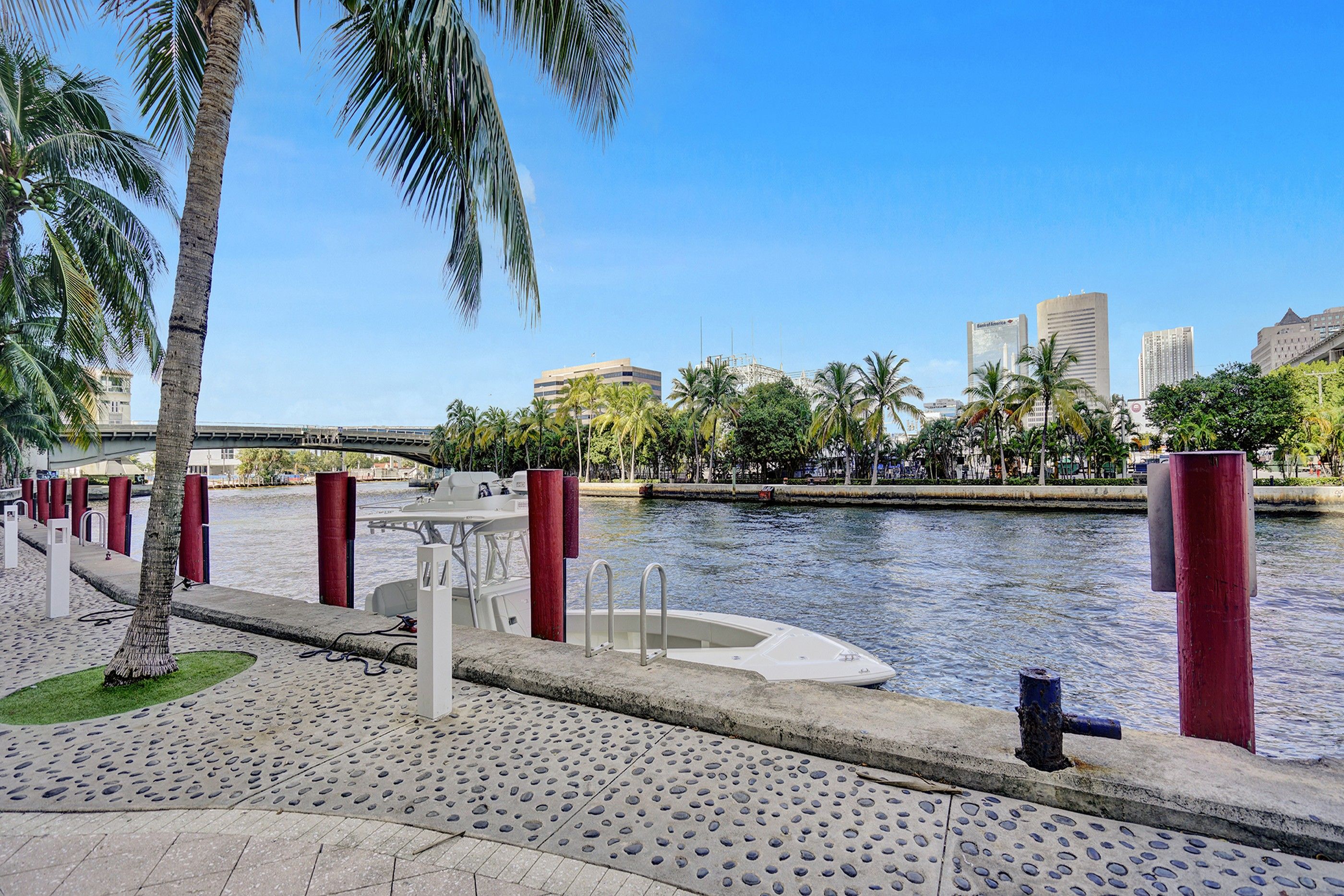 690 SW 1st Court Miami FL 33130