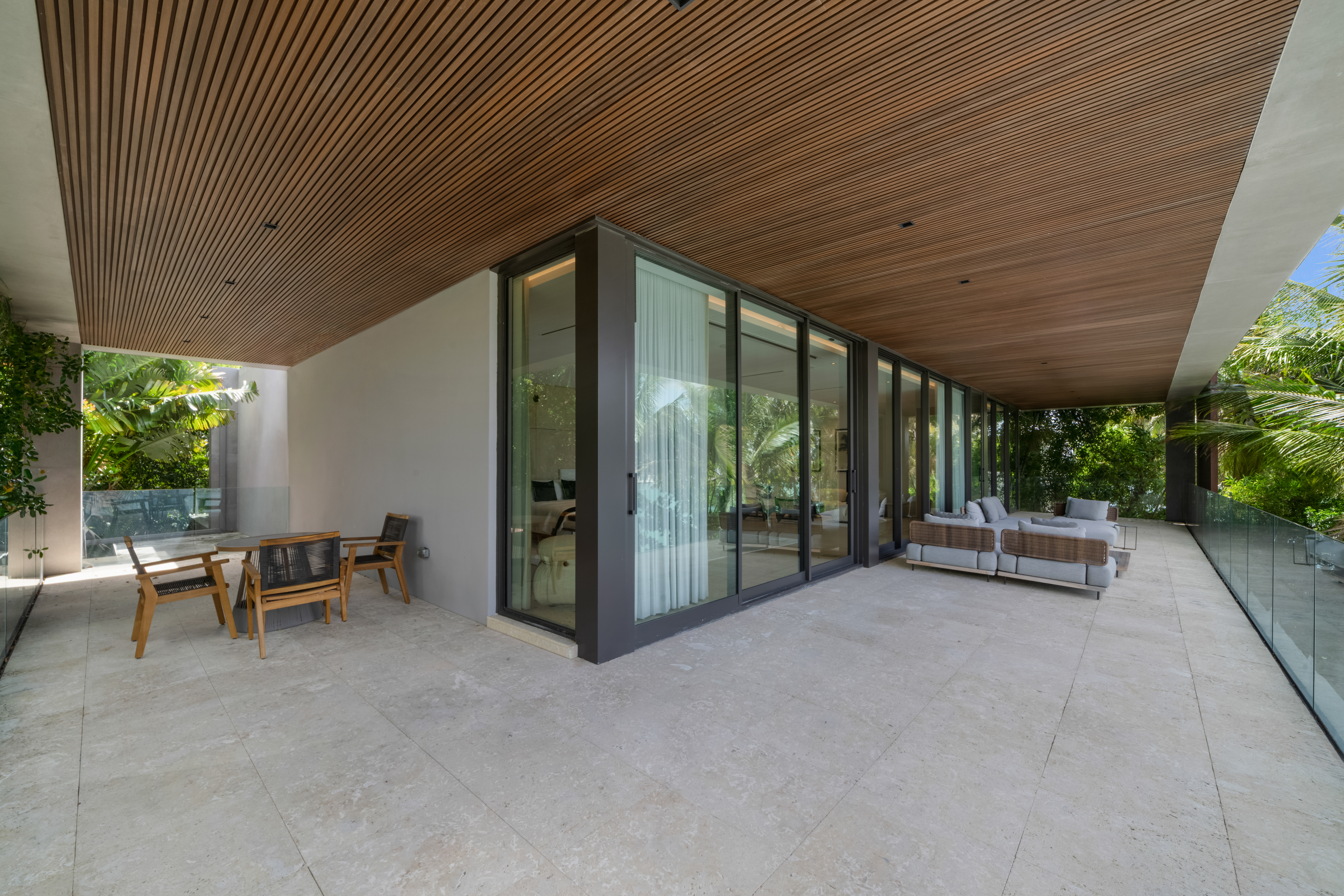 28 W Dilido Drive Miami Beach FL 33139