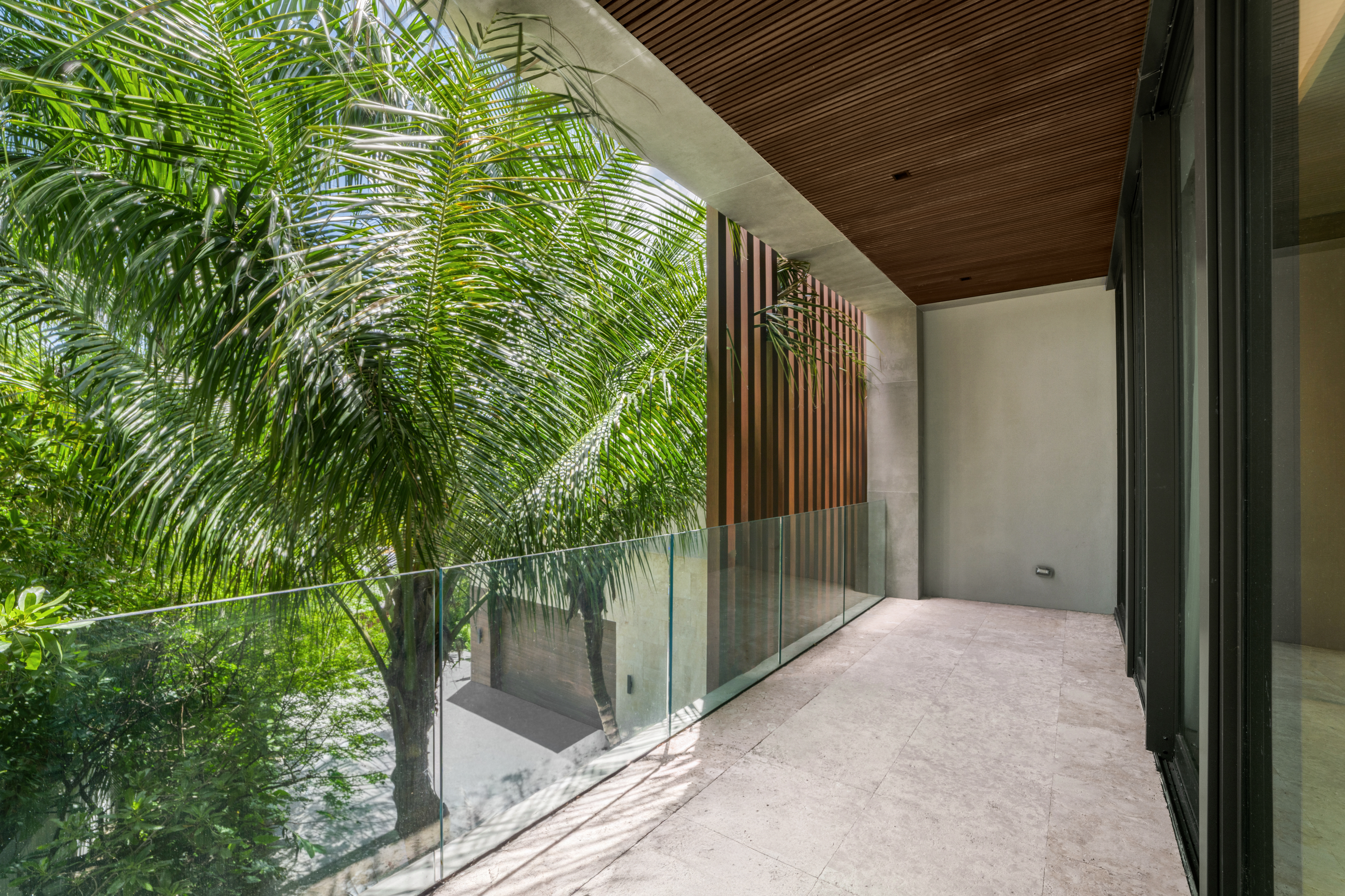 28 W Dilido Drive Miami Beach FL 33139