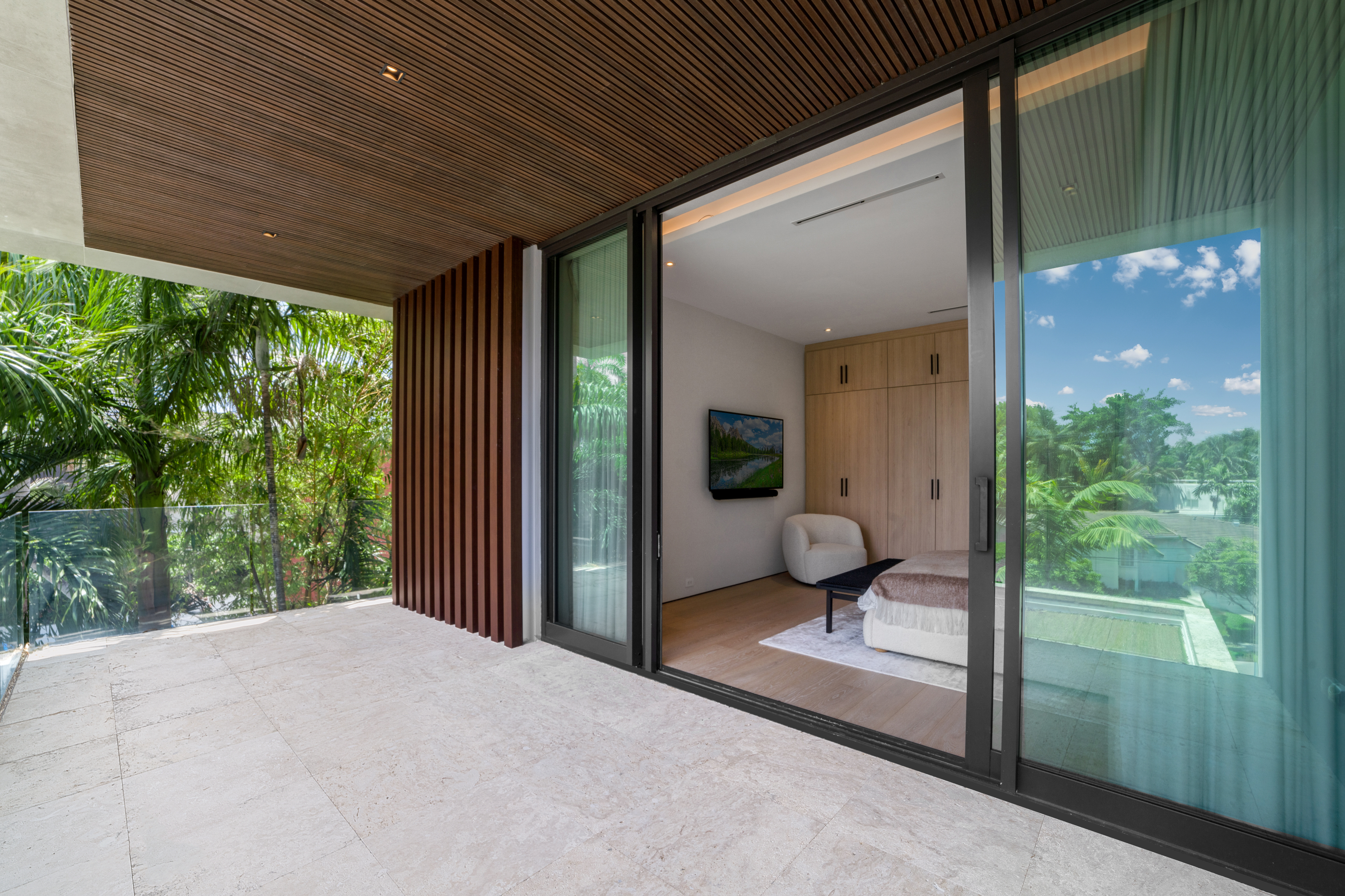 28 W Dilido Drive Miami Beach FL 33139
