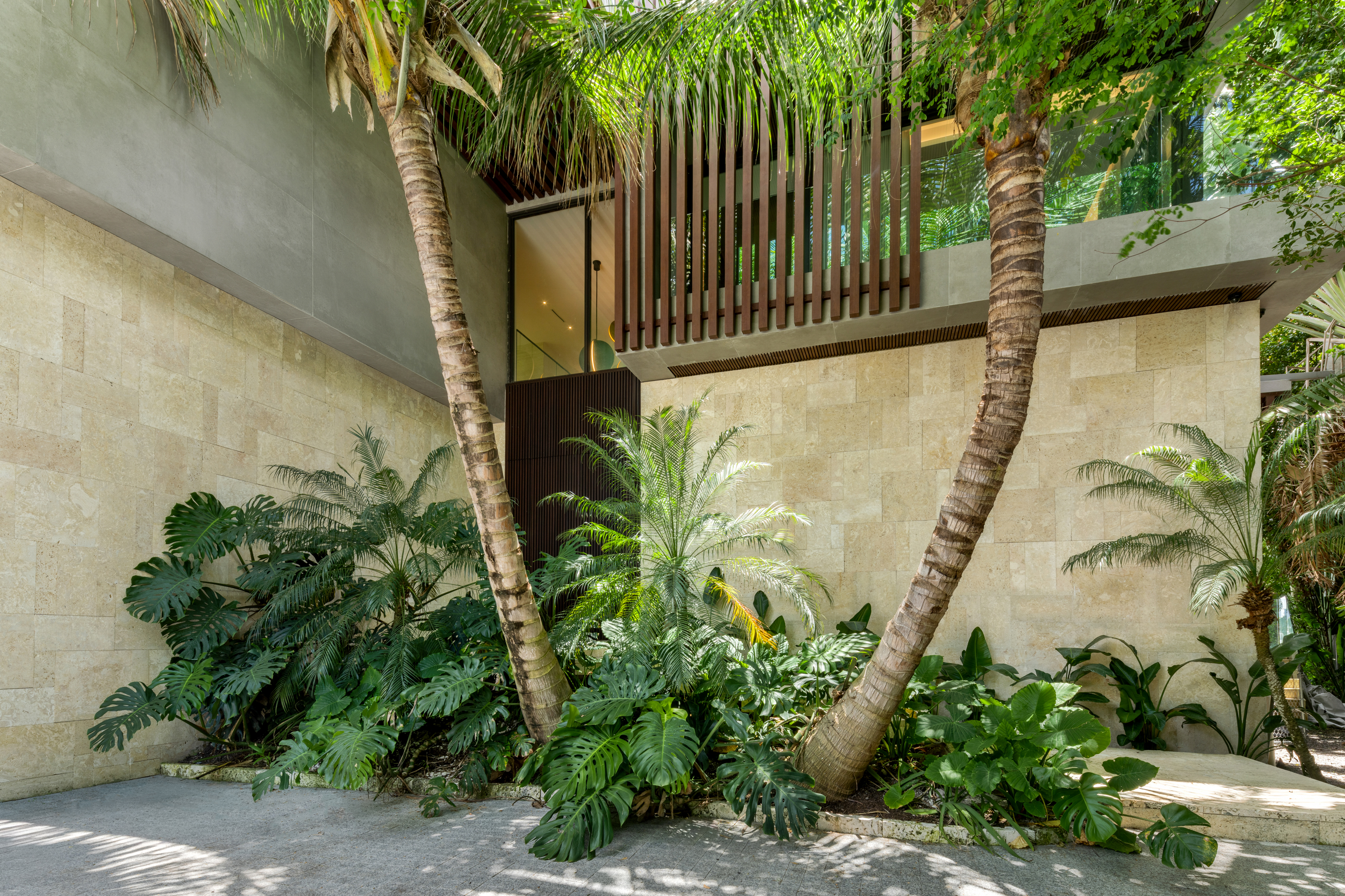 28 W Dilido Drive Miami Beach FL 33139