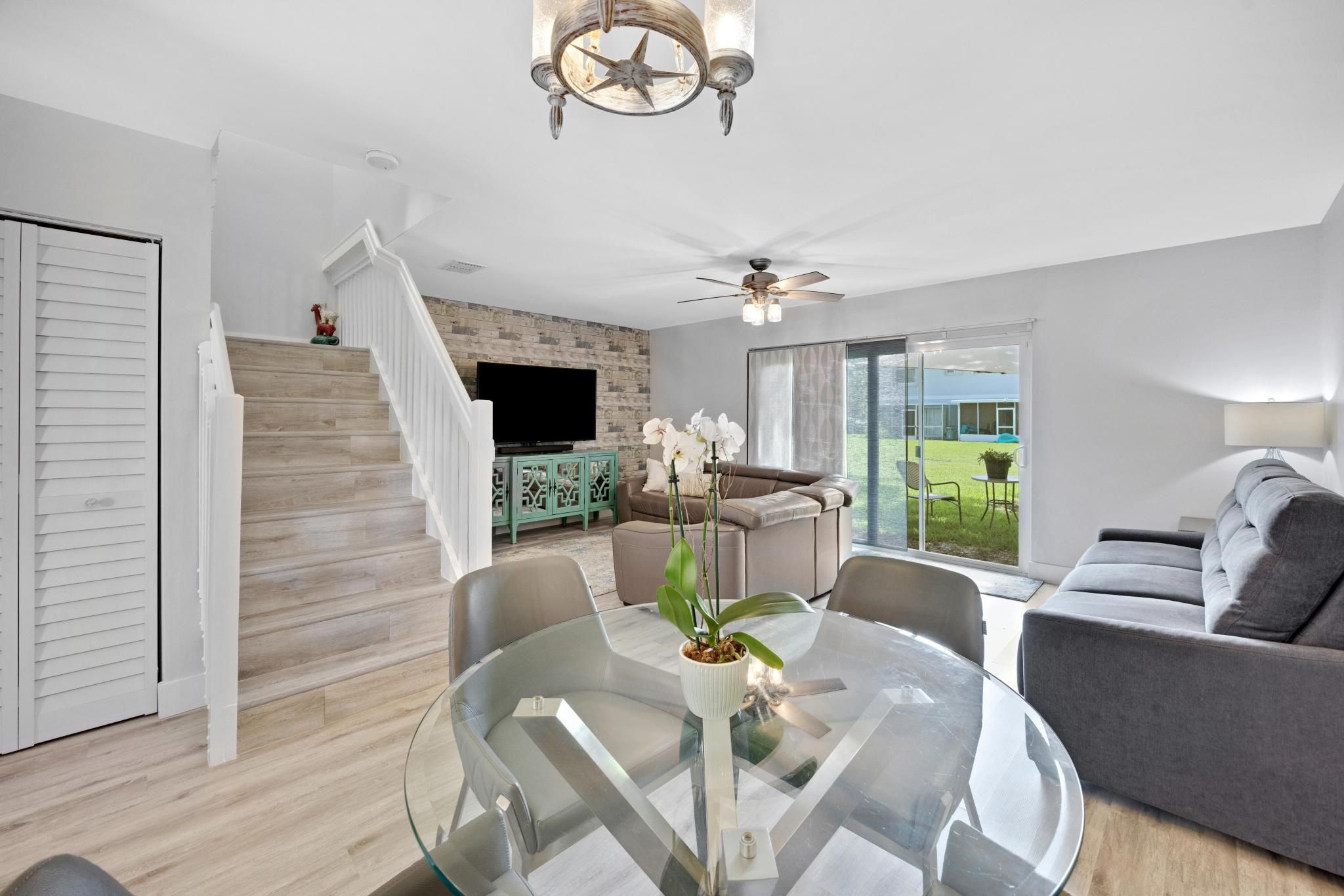 749 NW 208th Way Pembroke Pines FL 33029