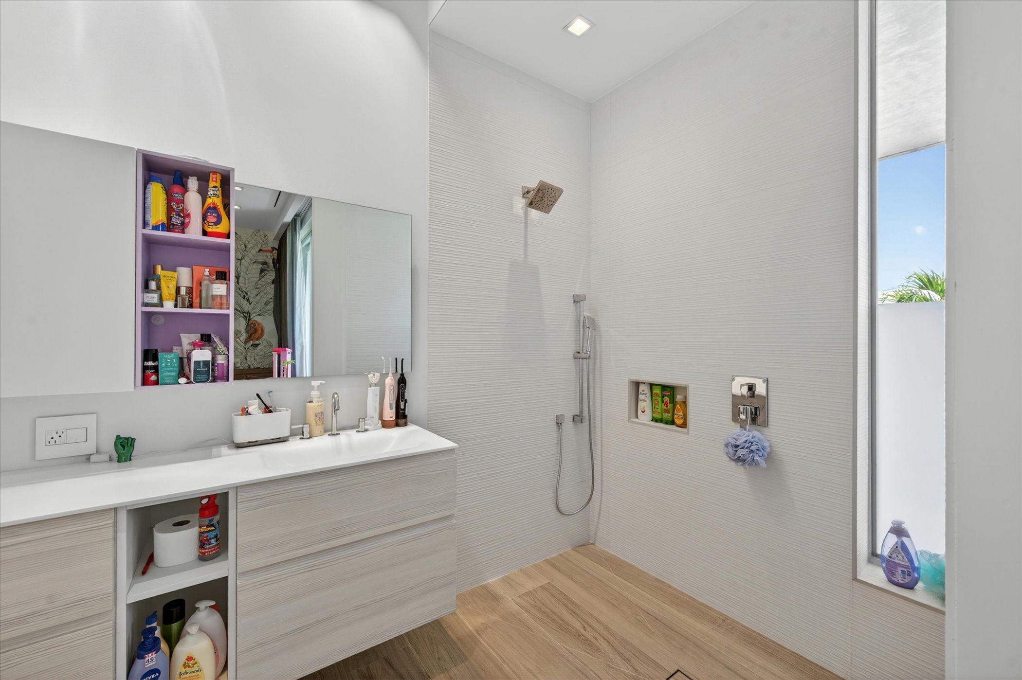 625 Curtiswood Drive Key Biscayne FL 33149