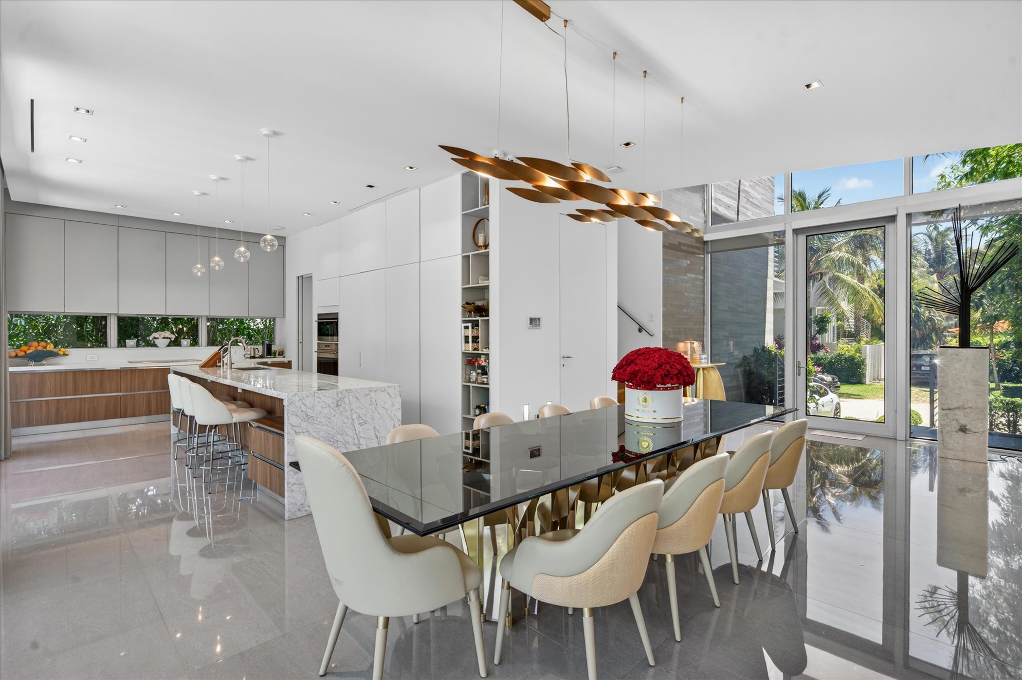 625 Curtiswood Drive Key Biscayne FL 33149
