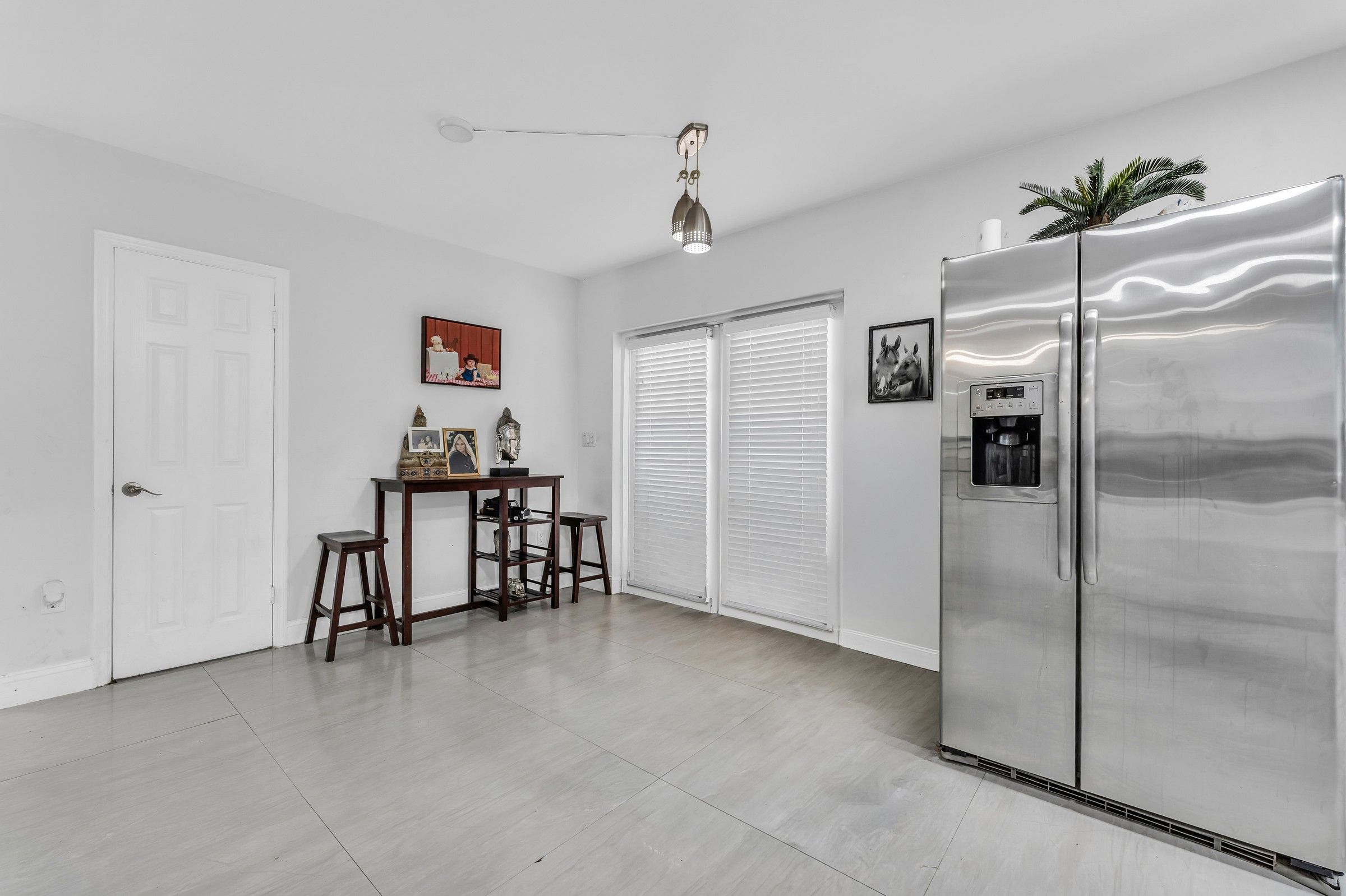 6284 SW 26th Street Miami FL 33155