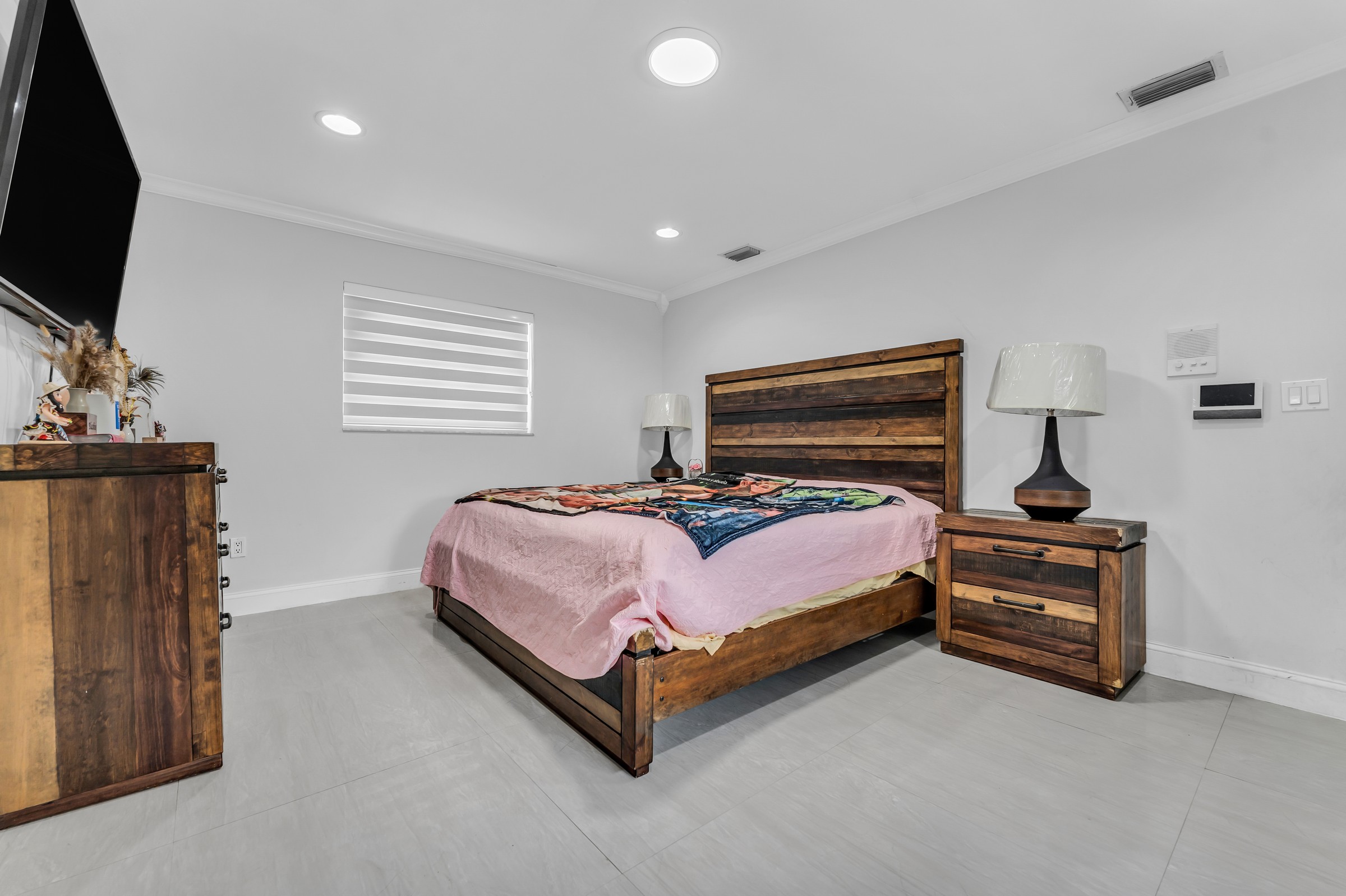 6284 SW 26th Street Miami FL 33155