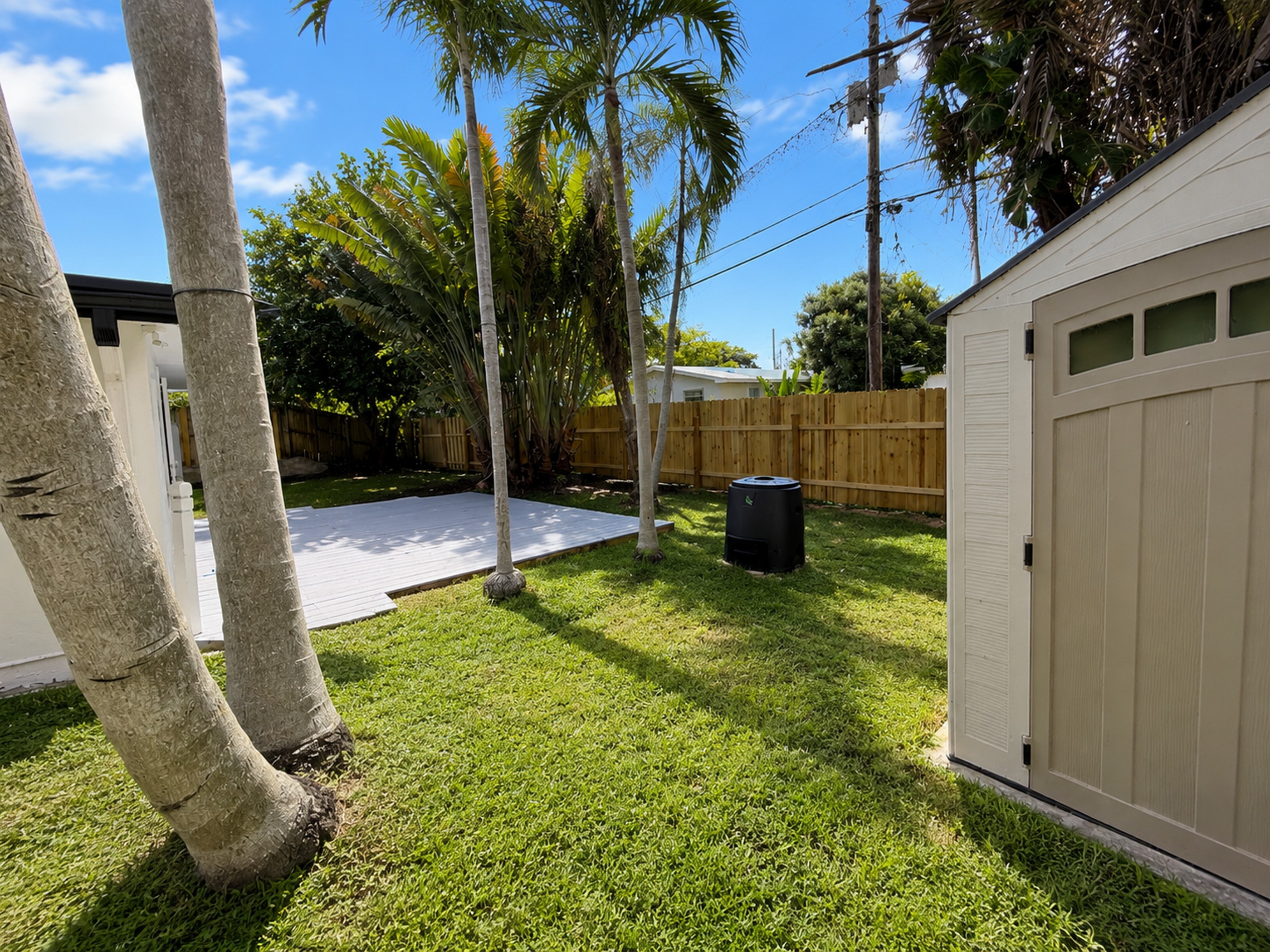 2627 NE 213th Street Miami FL 33180