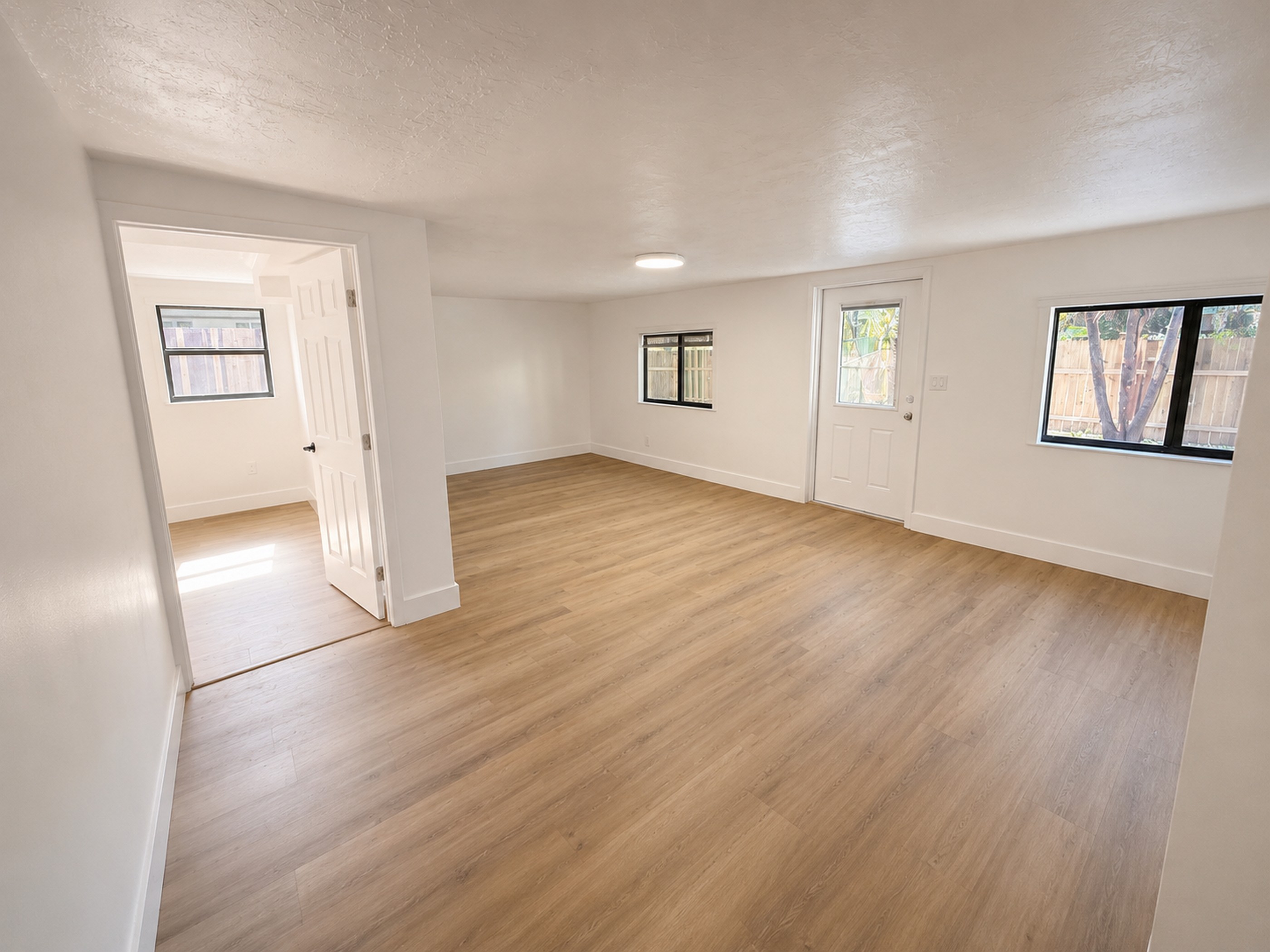 2627 NE 213th Street Miami FL 33180