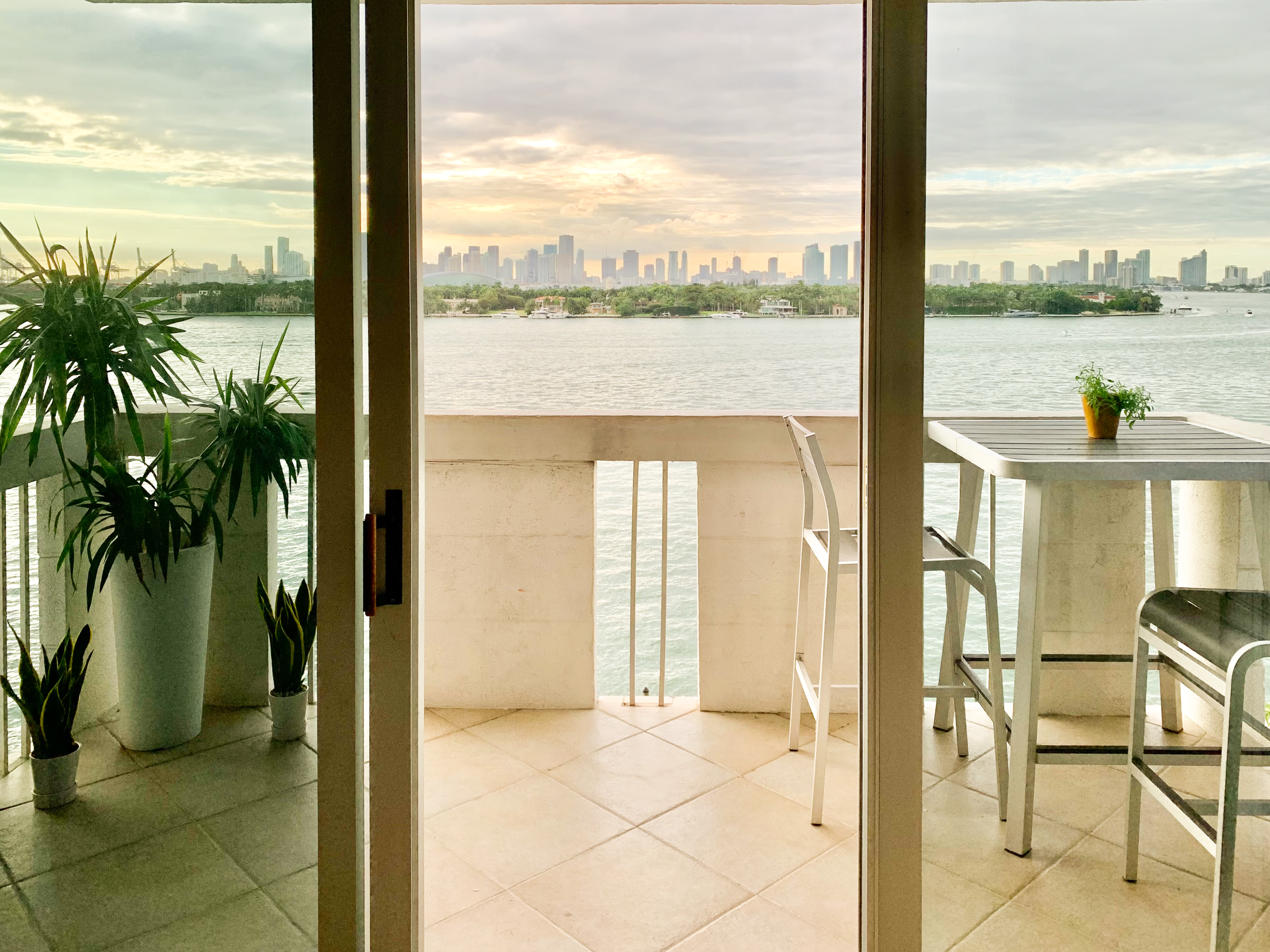 800 West Avenue Miami Beach FL 33139