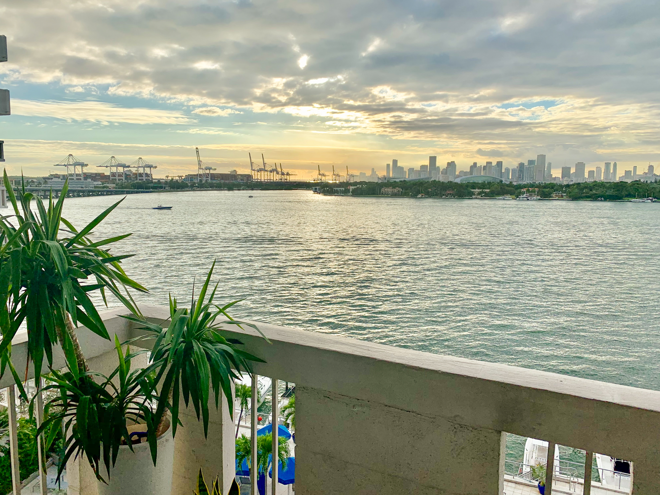 800 West Avenue Miami Beach FL 33139