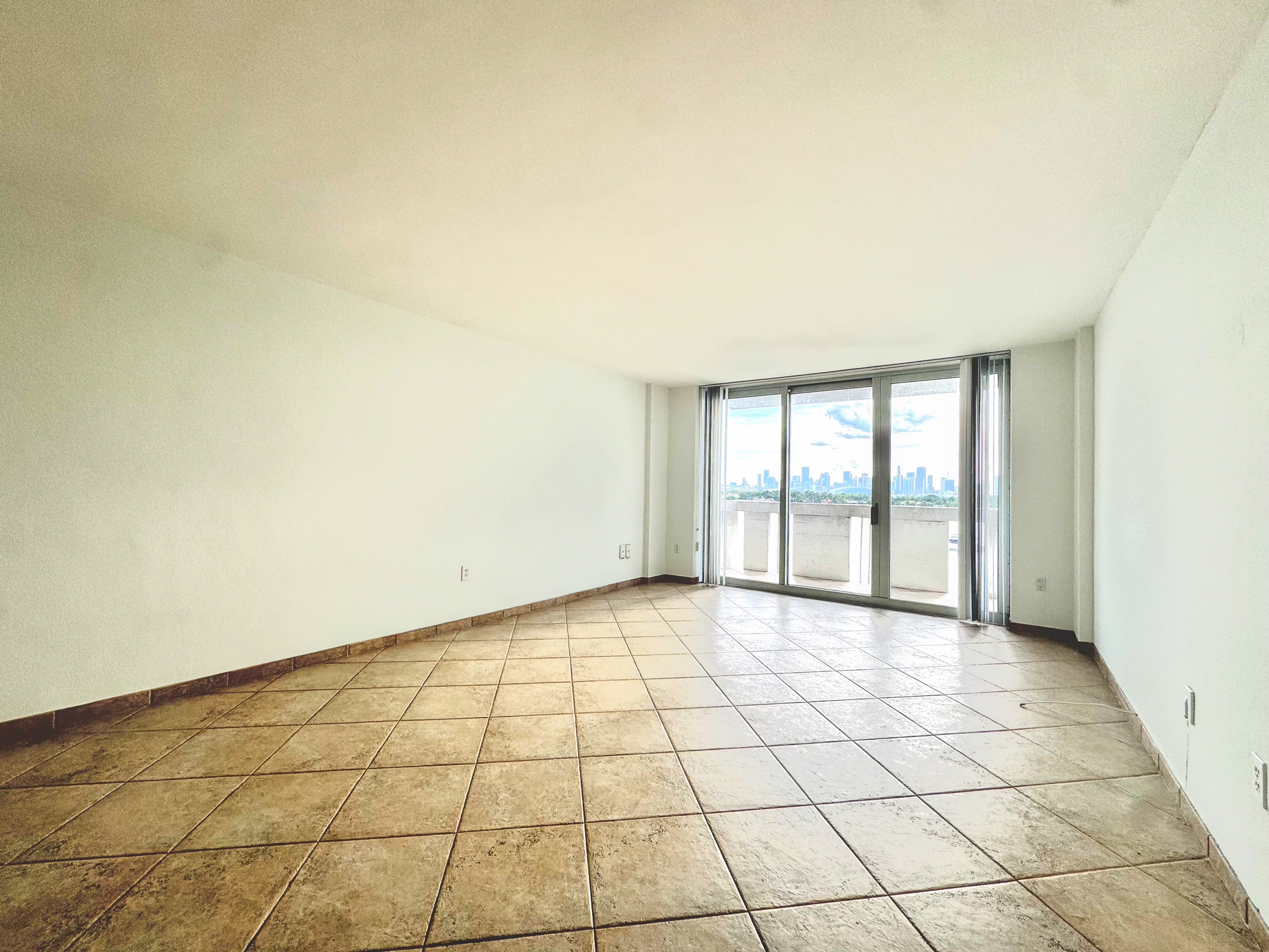 800 West Avenue Miami Beach FL 33139