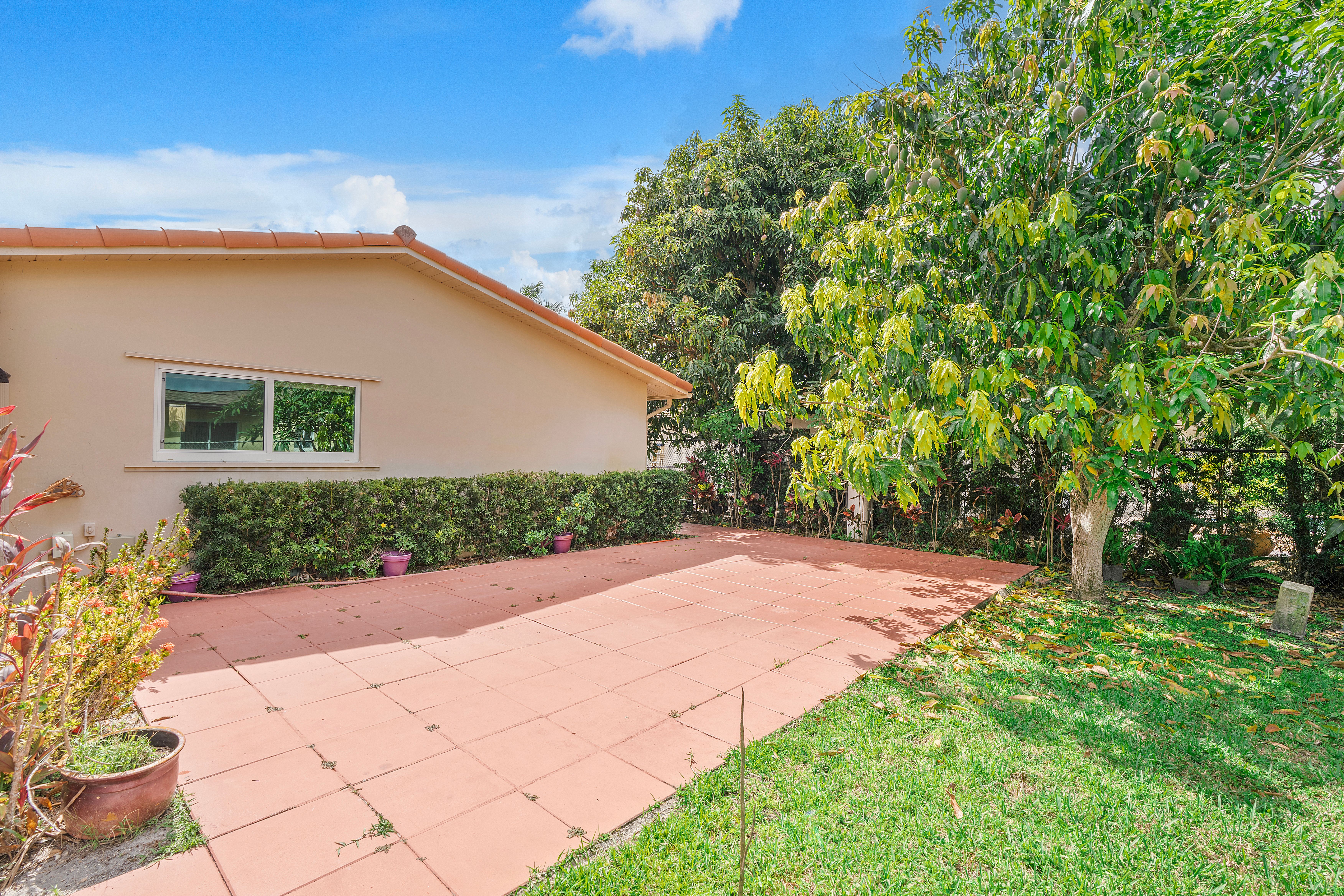 1730 NW 108th Avenue Pembroke Pines FL 33026