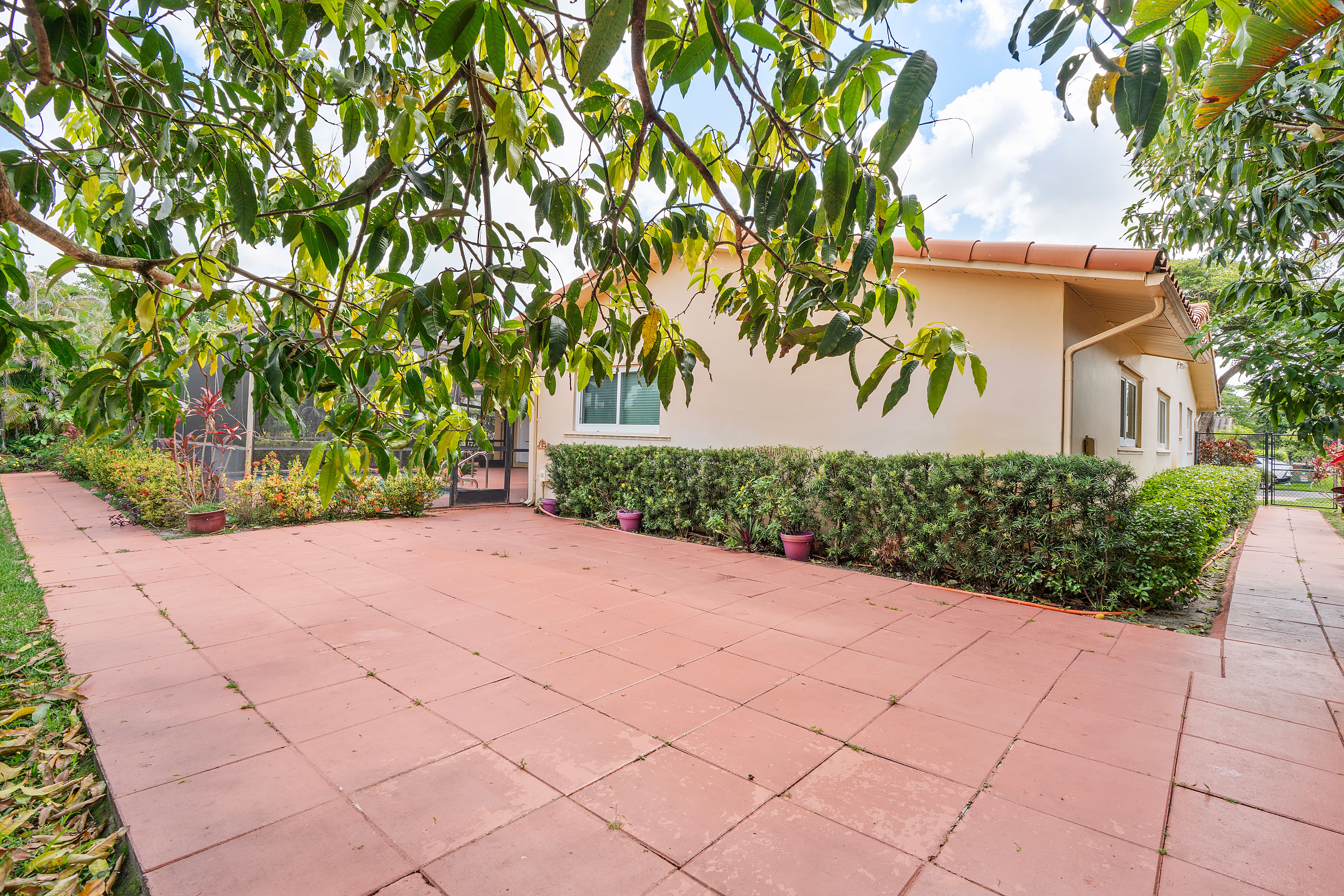 1730 NW 108th Avenue Pembroke Pines FL 33026