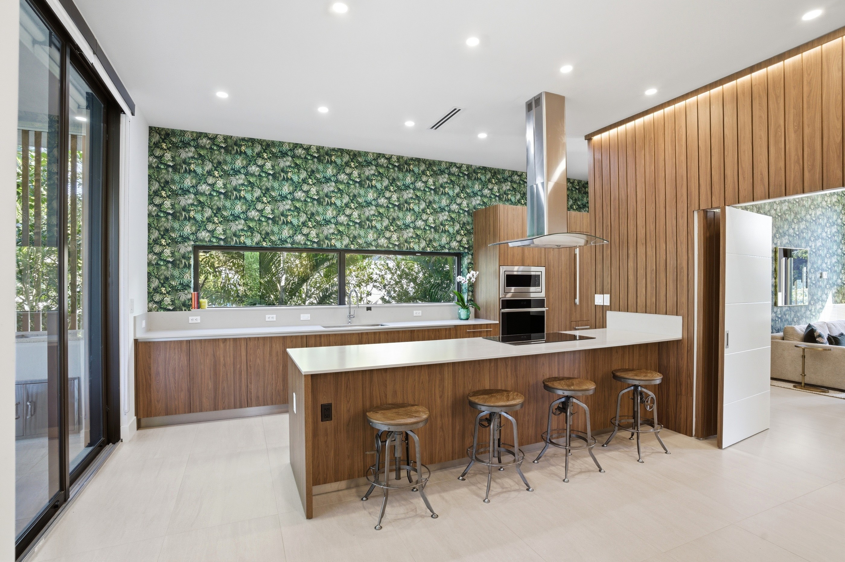 4354 Alton Road Miami Beach FL 33140