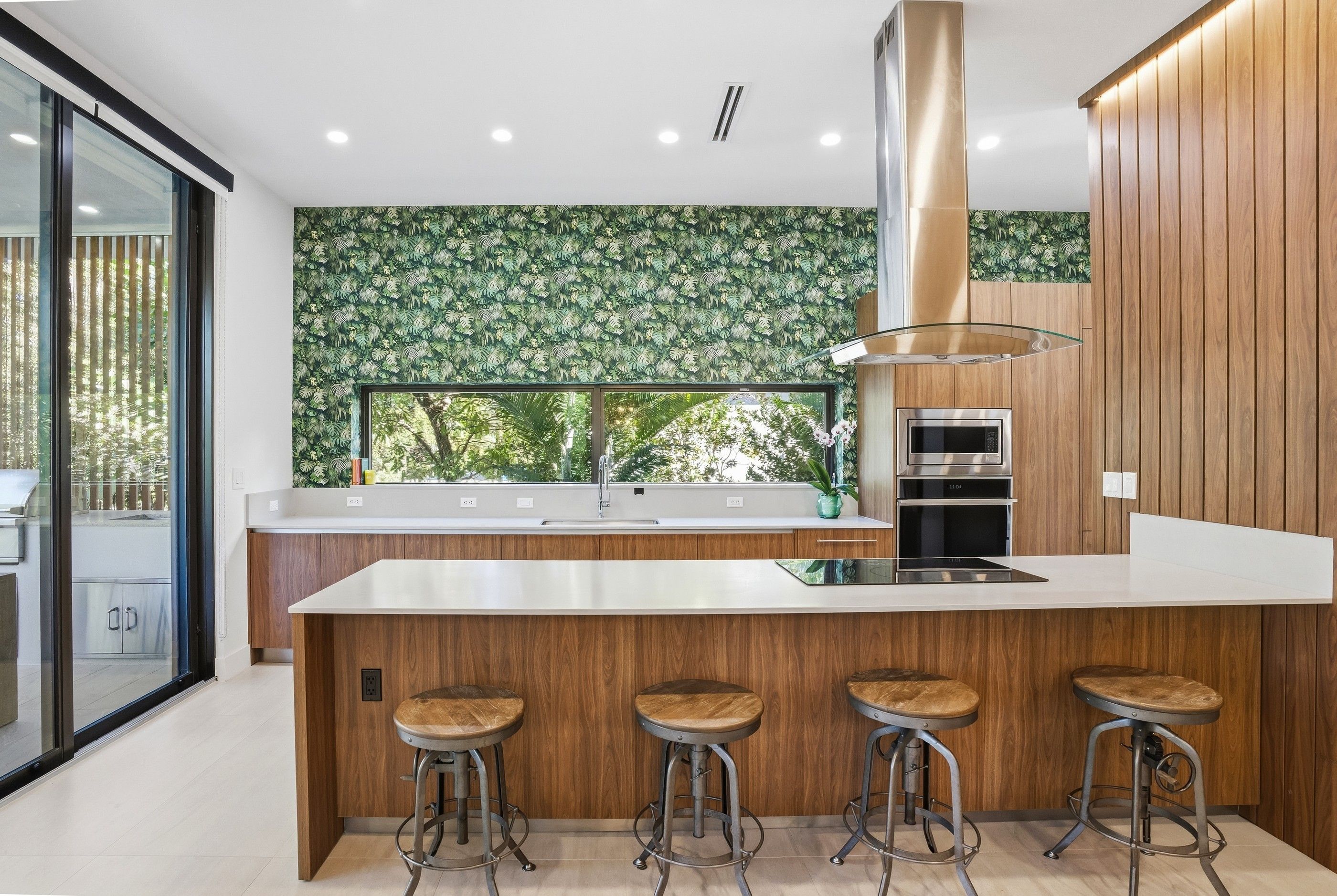 4354 Alton Road Miami Beach FL 33140