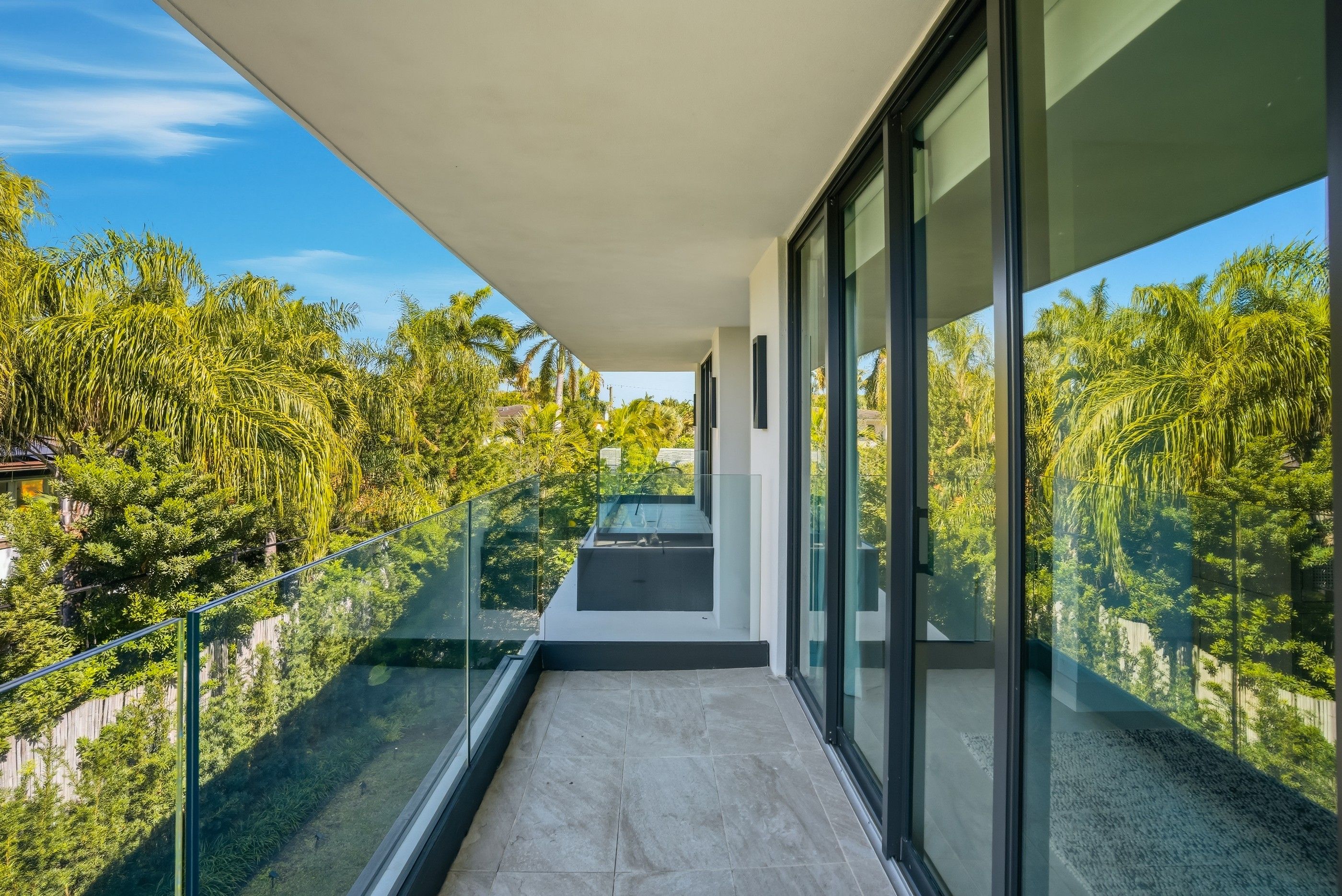 4354 Alton Road Miami Beach FL 33140